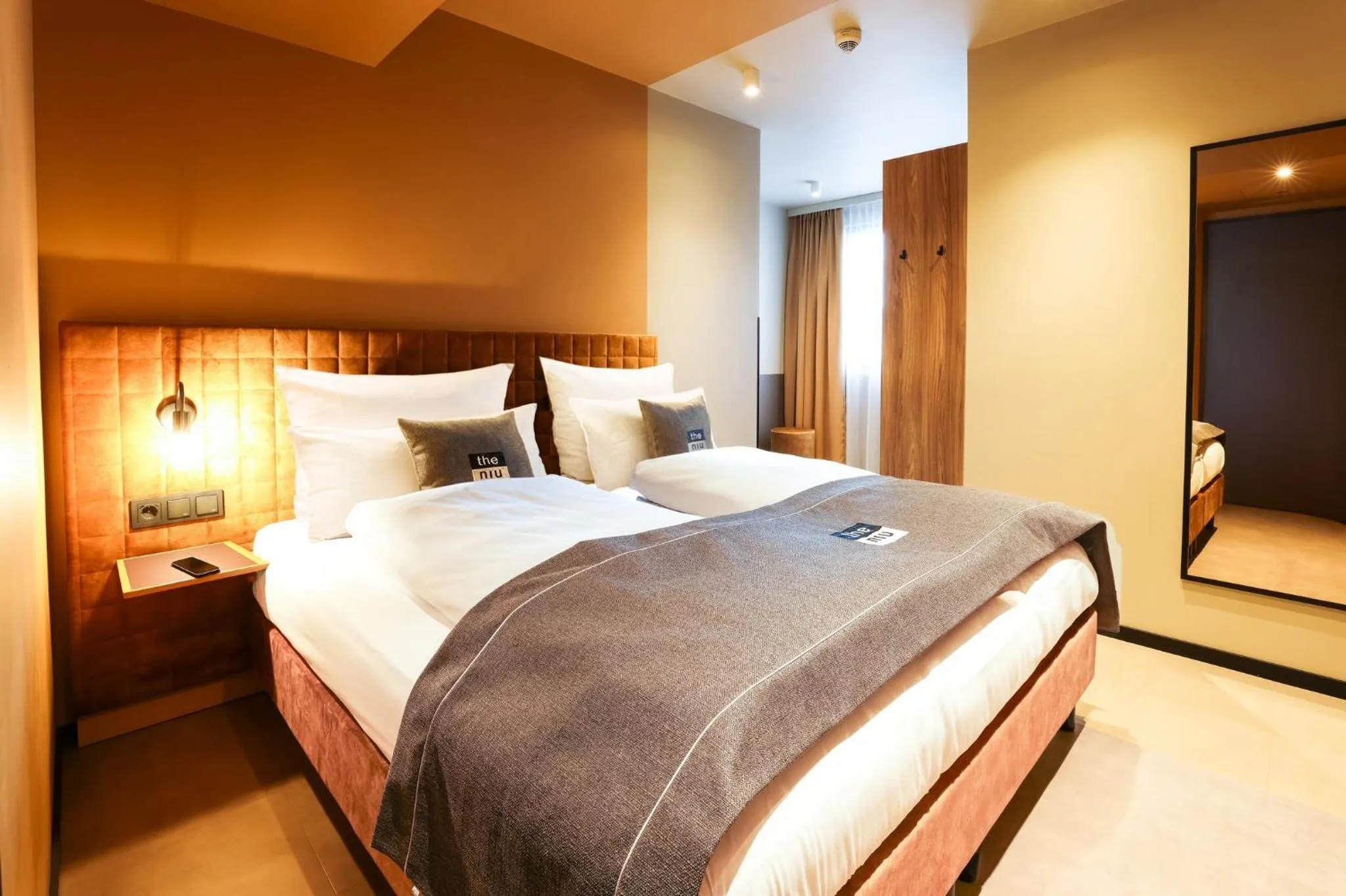 Photo of the whole room, Bed in Holiday Inn - the niu, Flux Passau by IHG