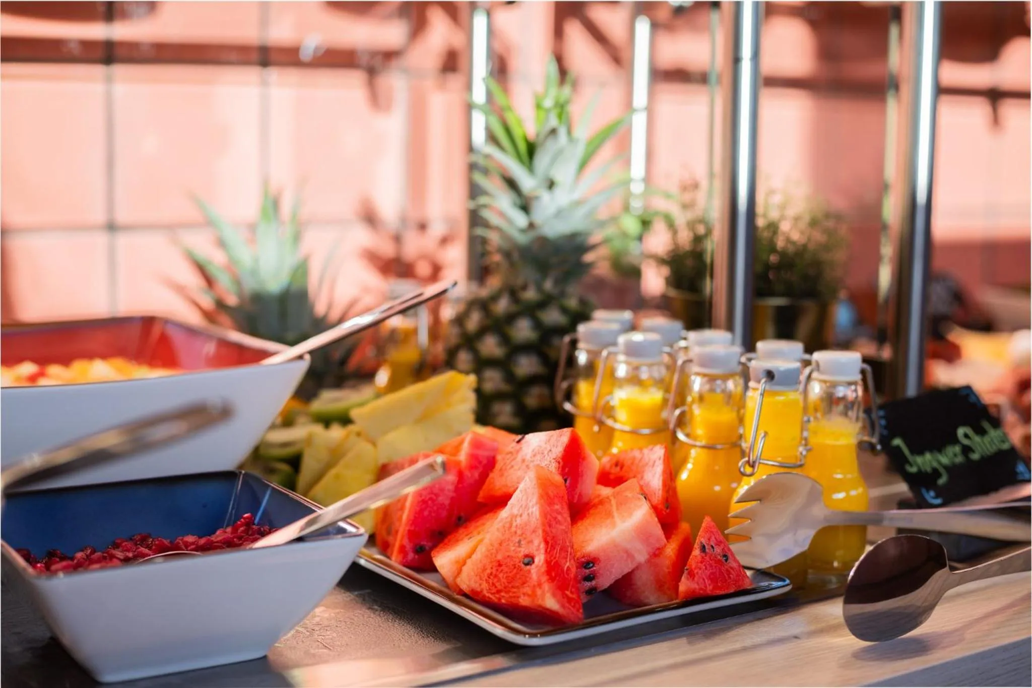 Breakfast in Holiday Inn - the niu, Flux Passau by IHG