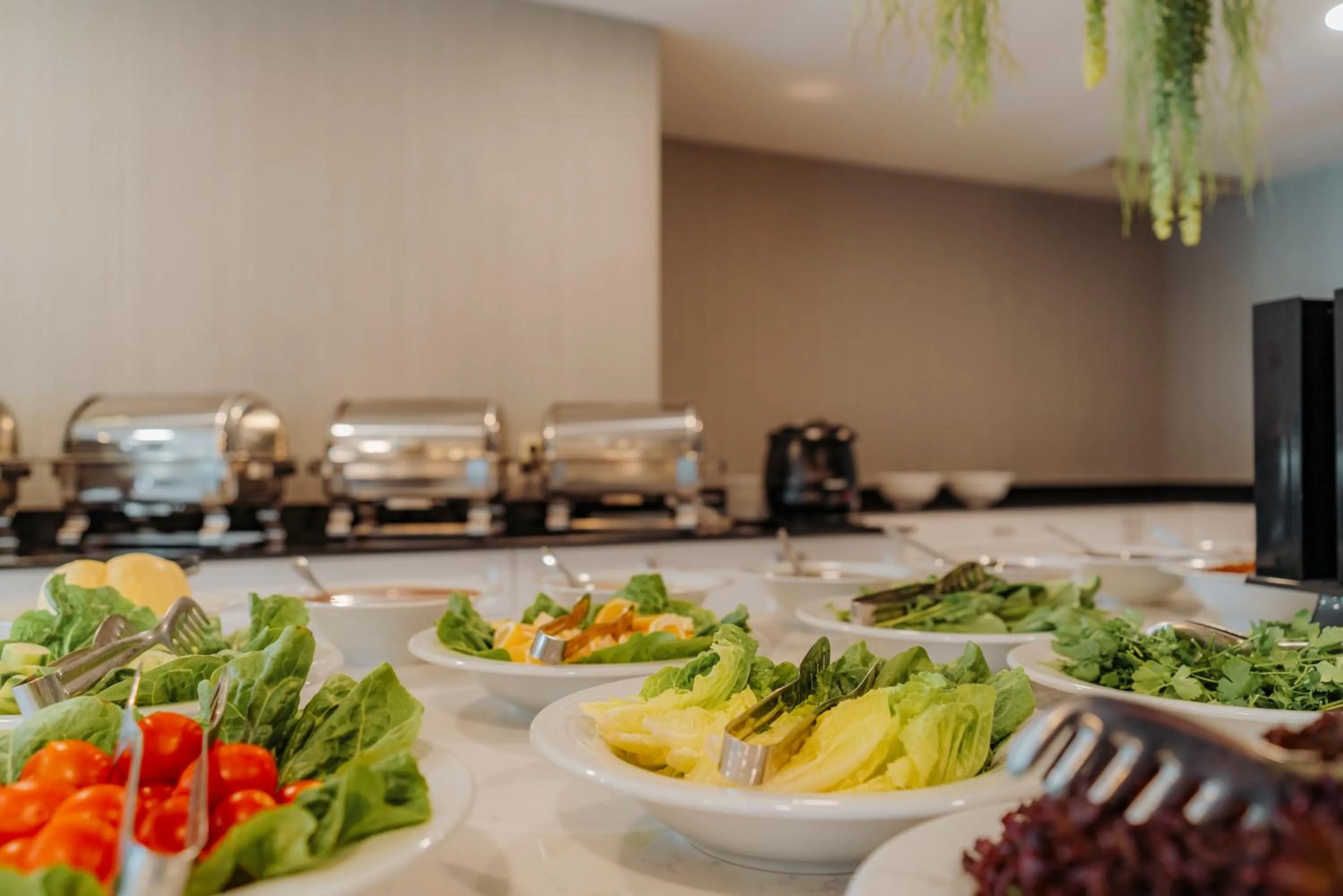 Food and drinks in Empula Hotel & Residences