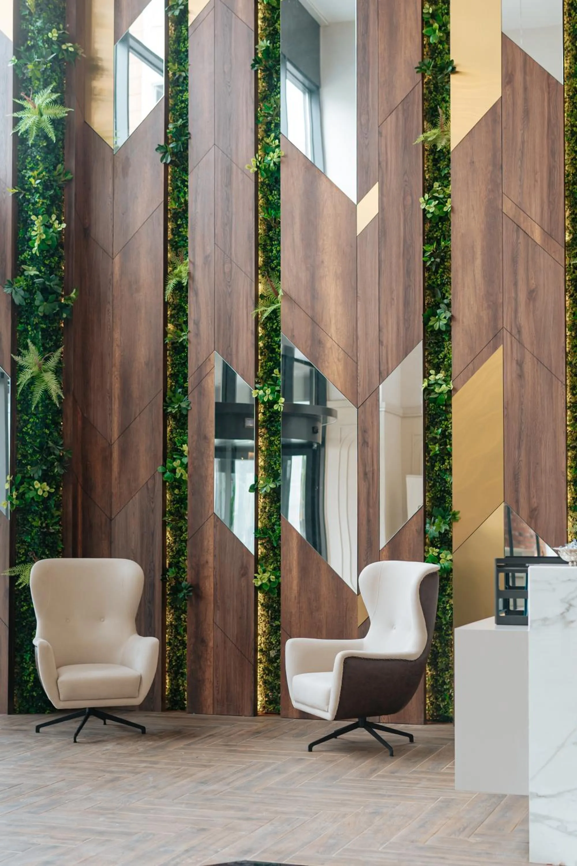 Empula Hotel & Residences