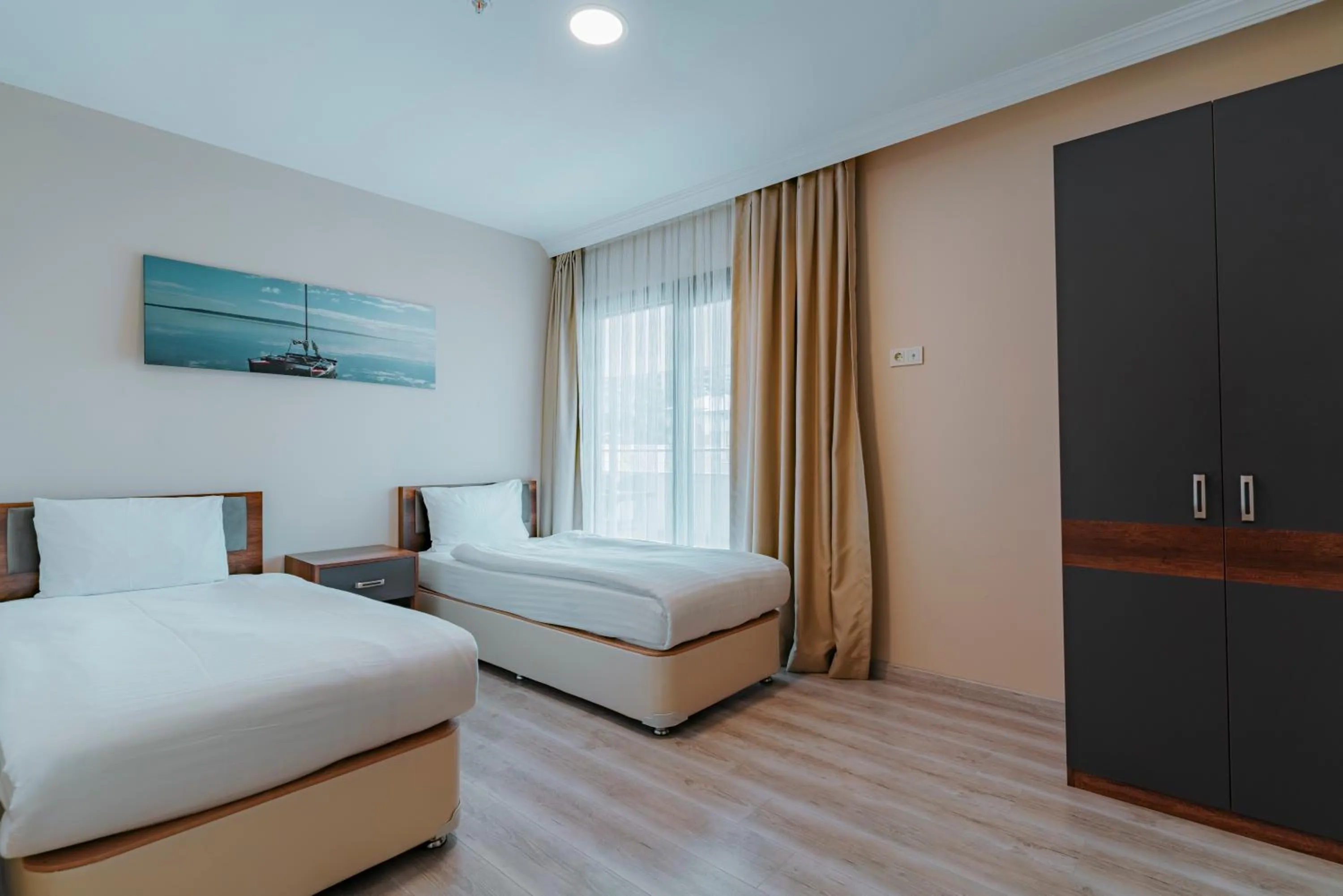 Empula Hotel & Residences