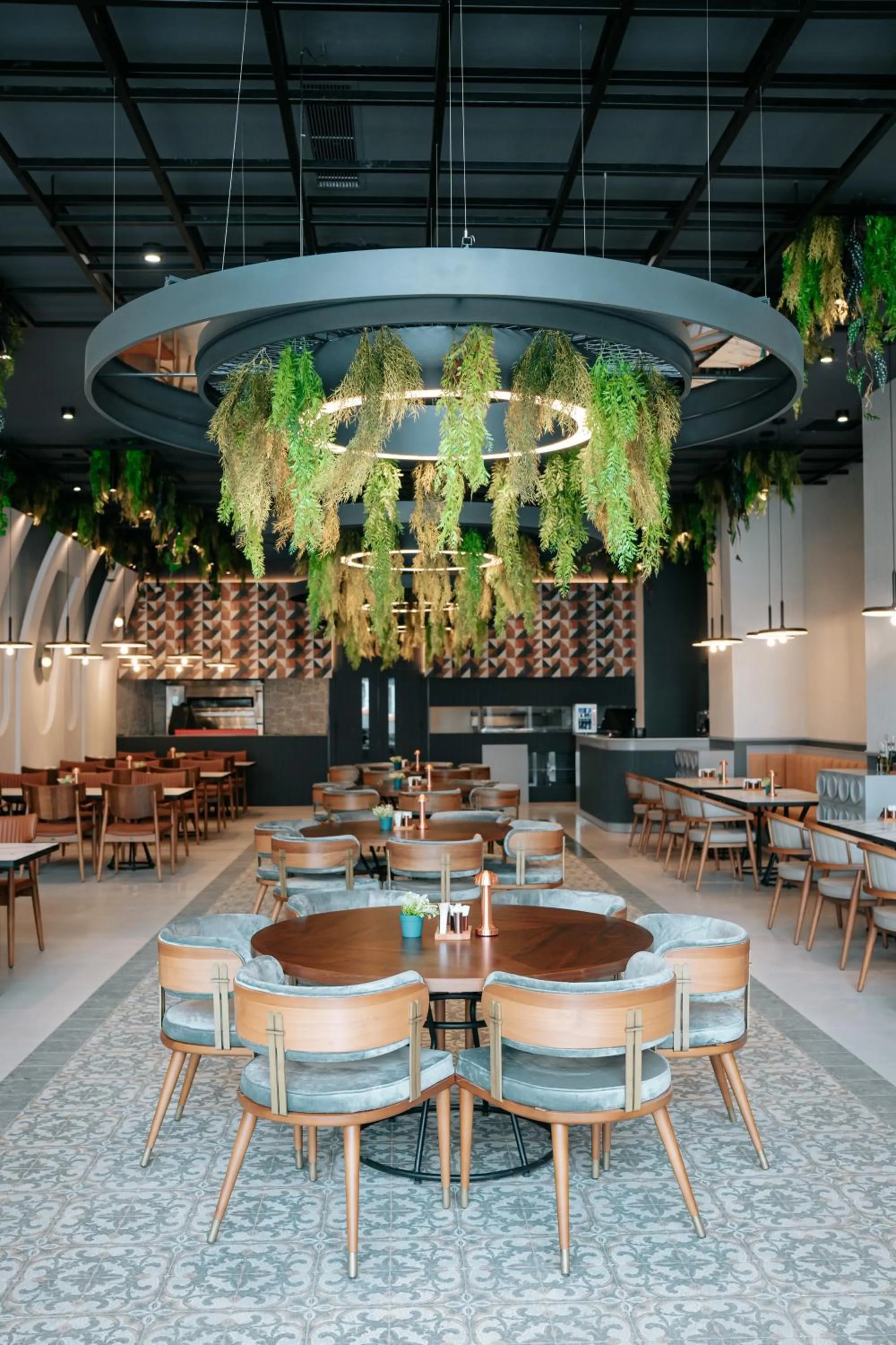 Restaurant/places to eat in Empula Hotel & Residences