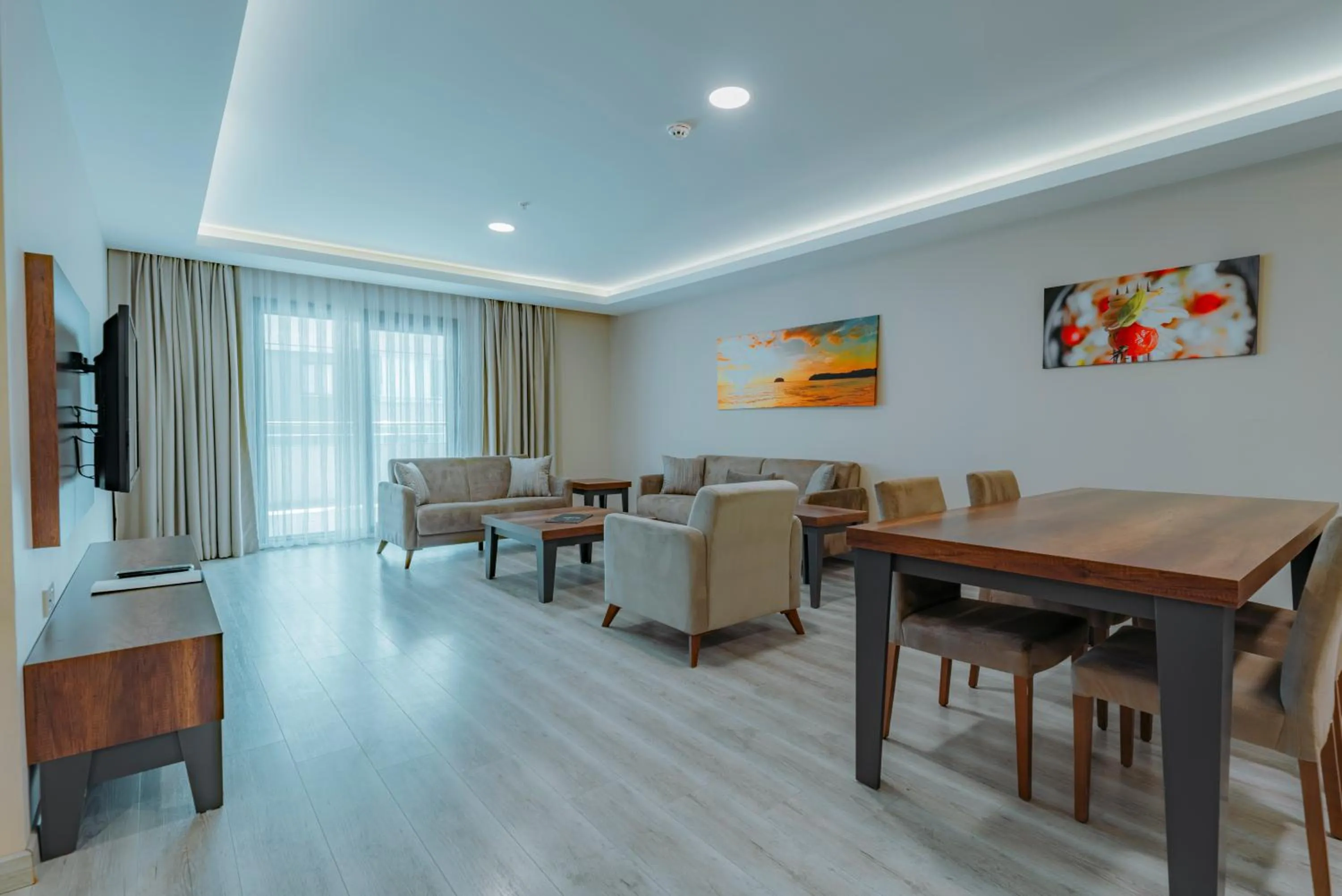 Empula Hotel & Residences