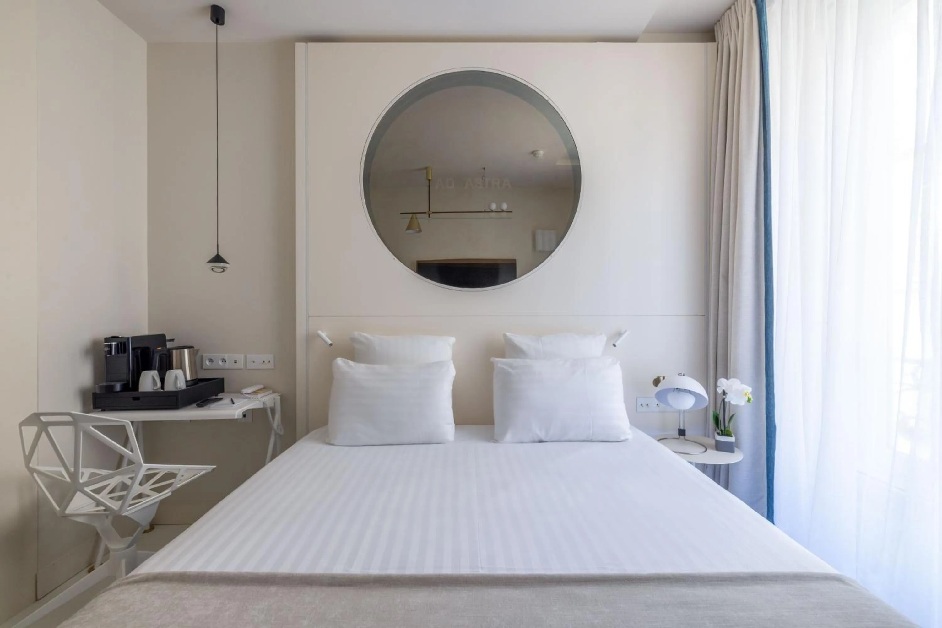 Bedroom, Bed in Hotel Astra Opera - Astotel