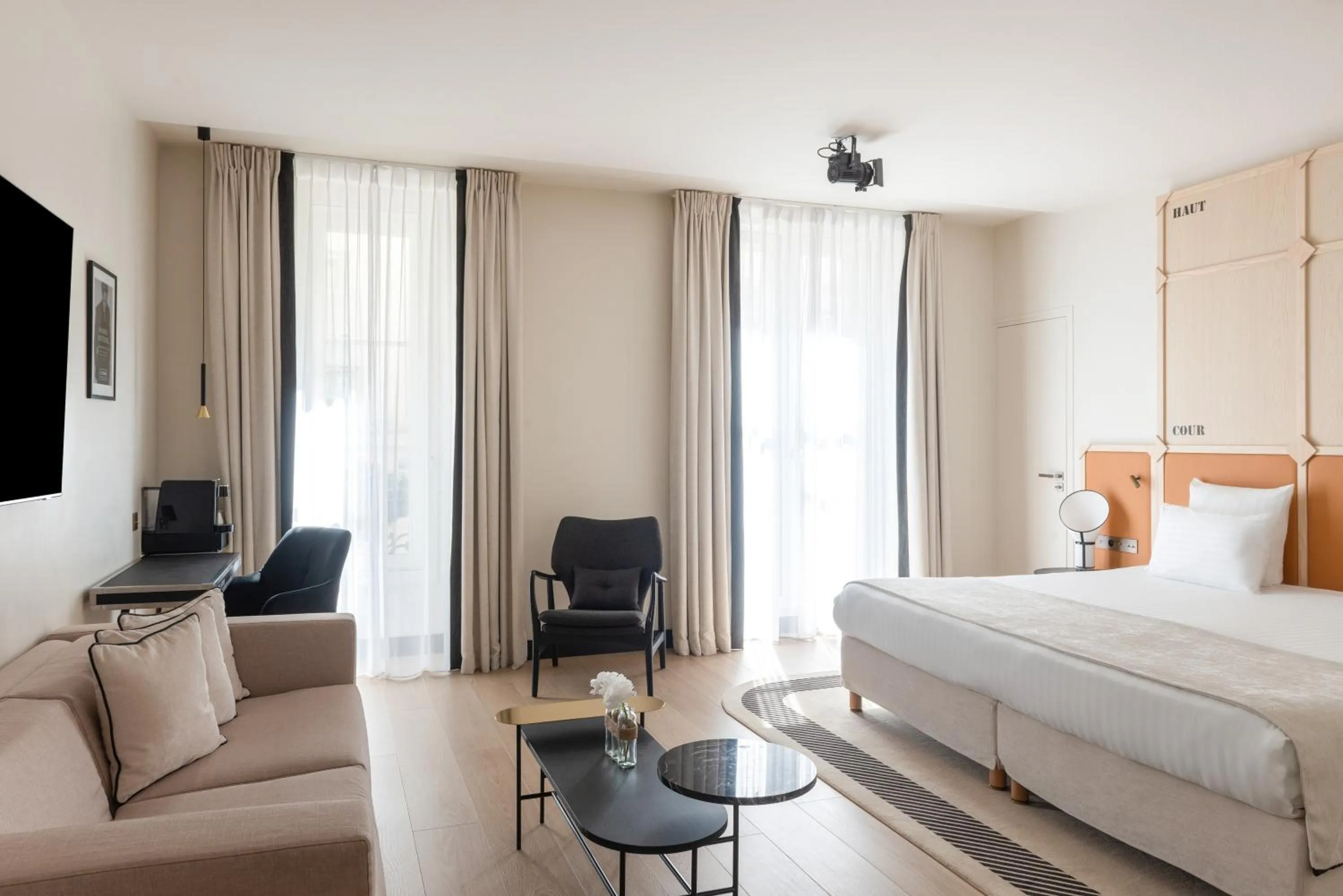 Bedroom, Bed in Hotel Astra Opera - Astotel