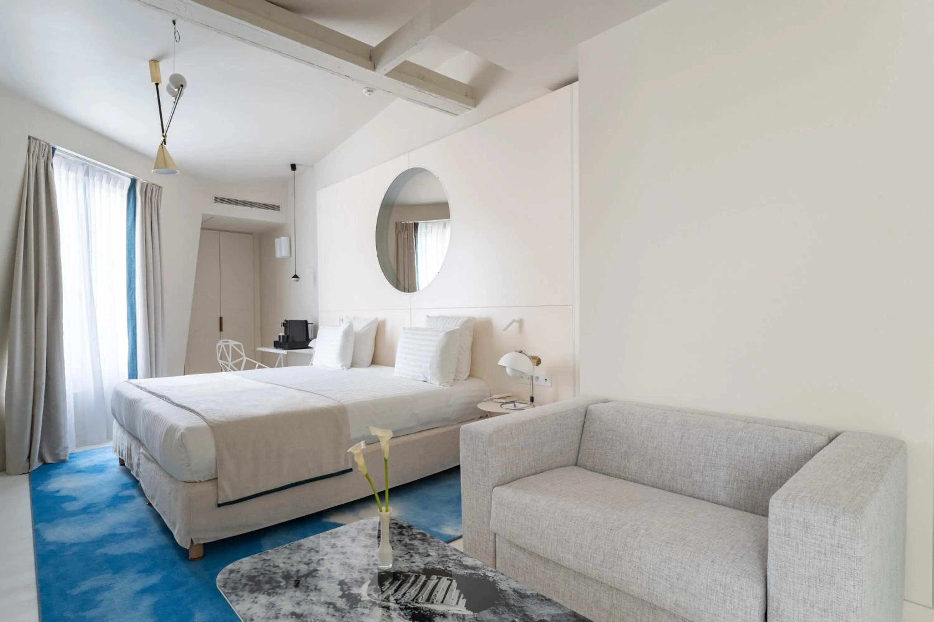 Photo of the whole room, Bed in Hotel Astra Opera - Astotel