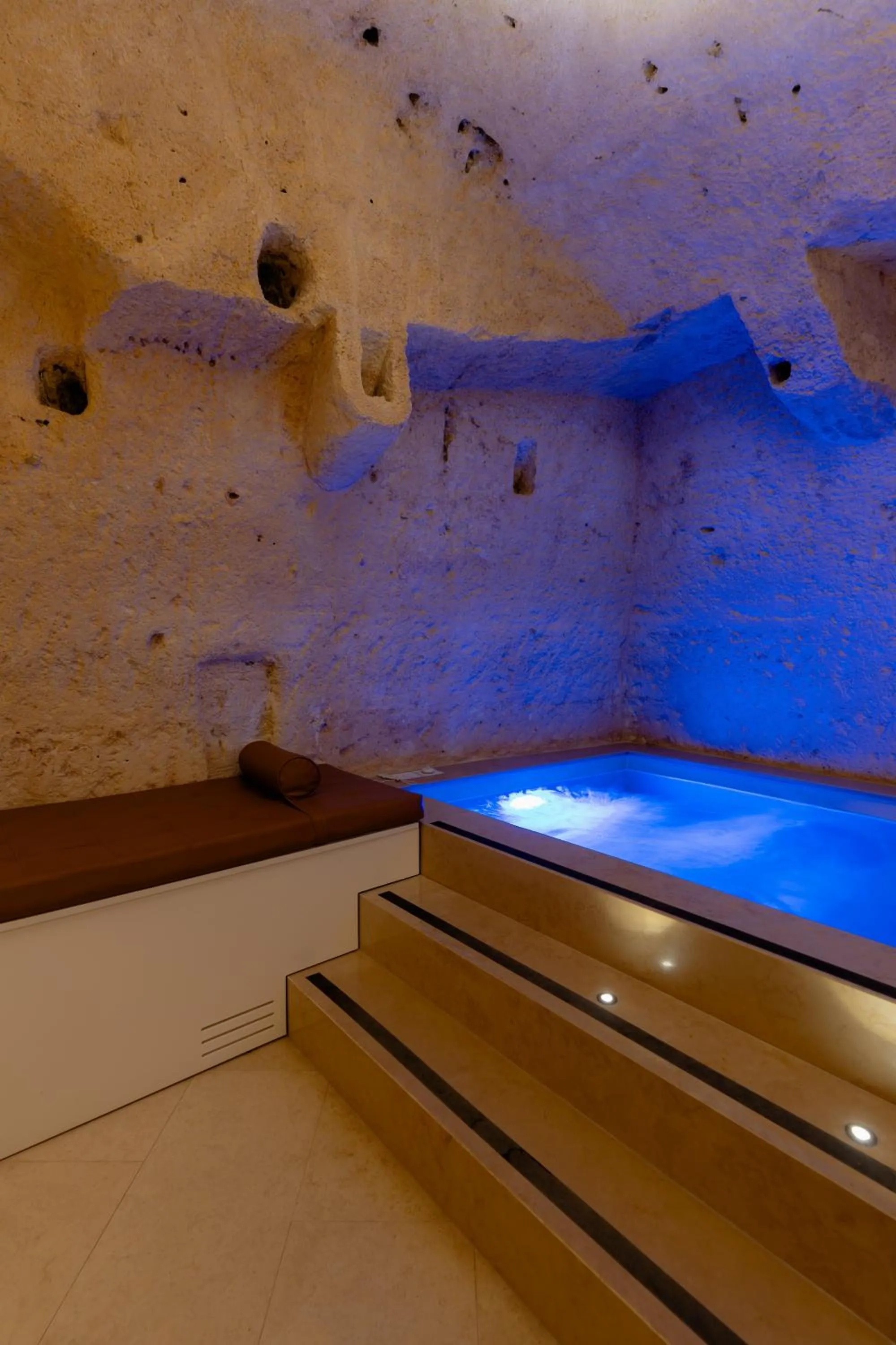 Swimming pool in BV Quarry Matera