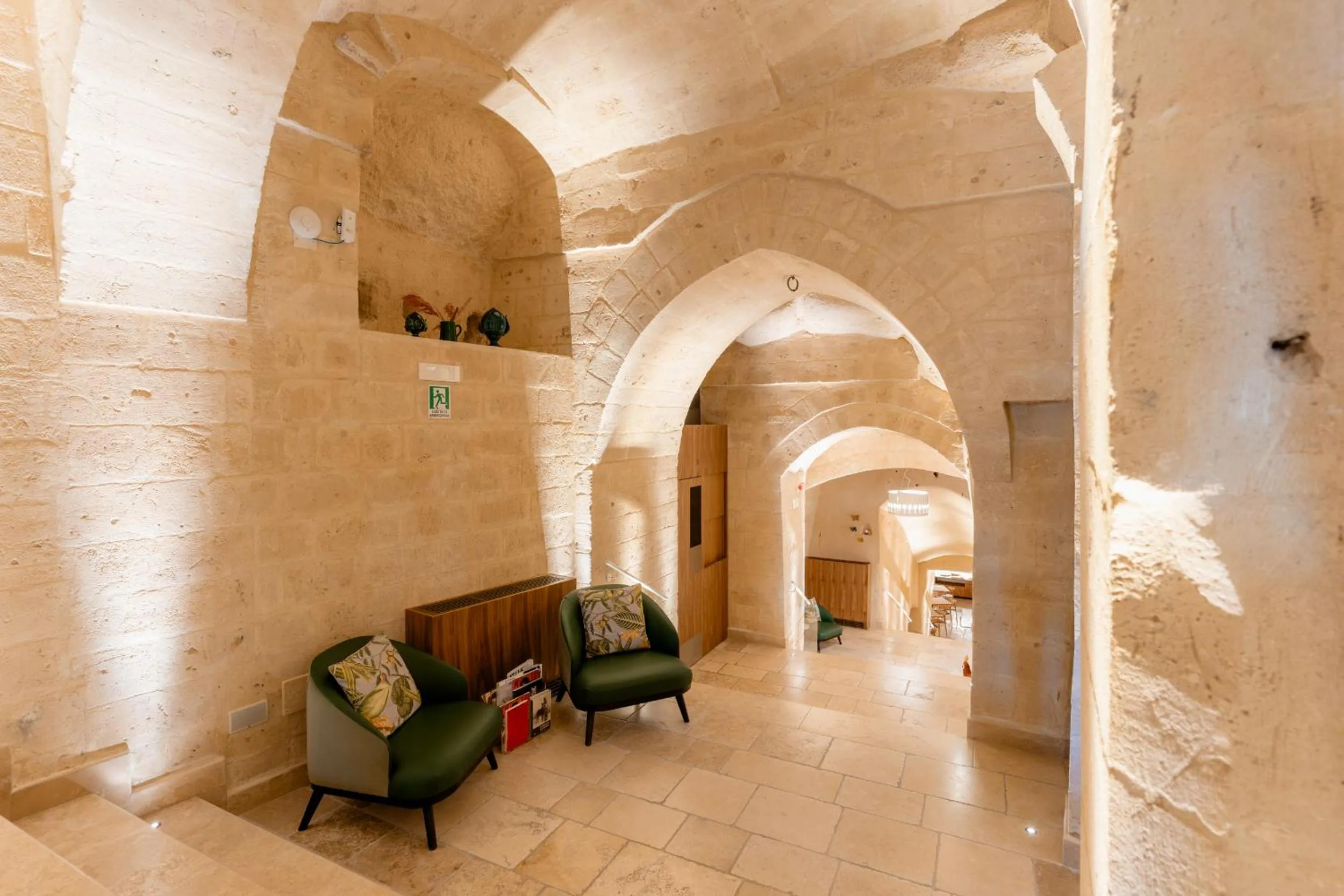 Lobby or reception in BV Quarry Matera