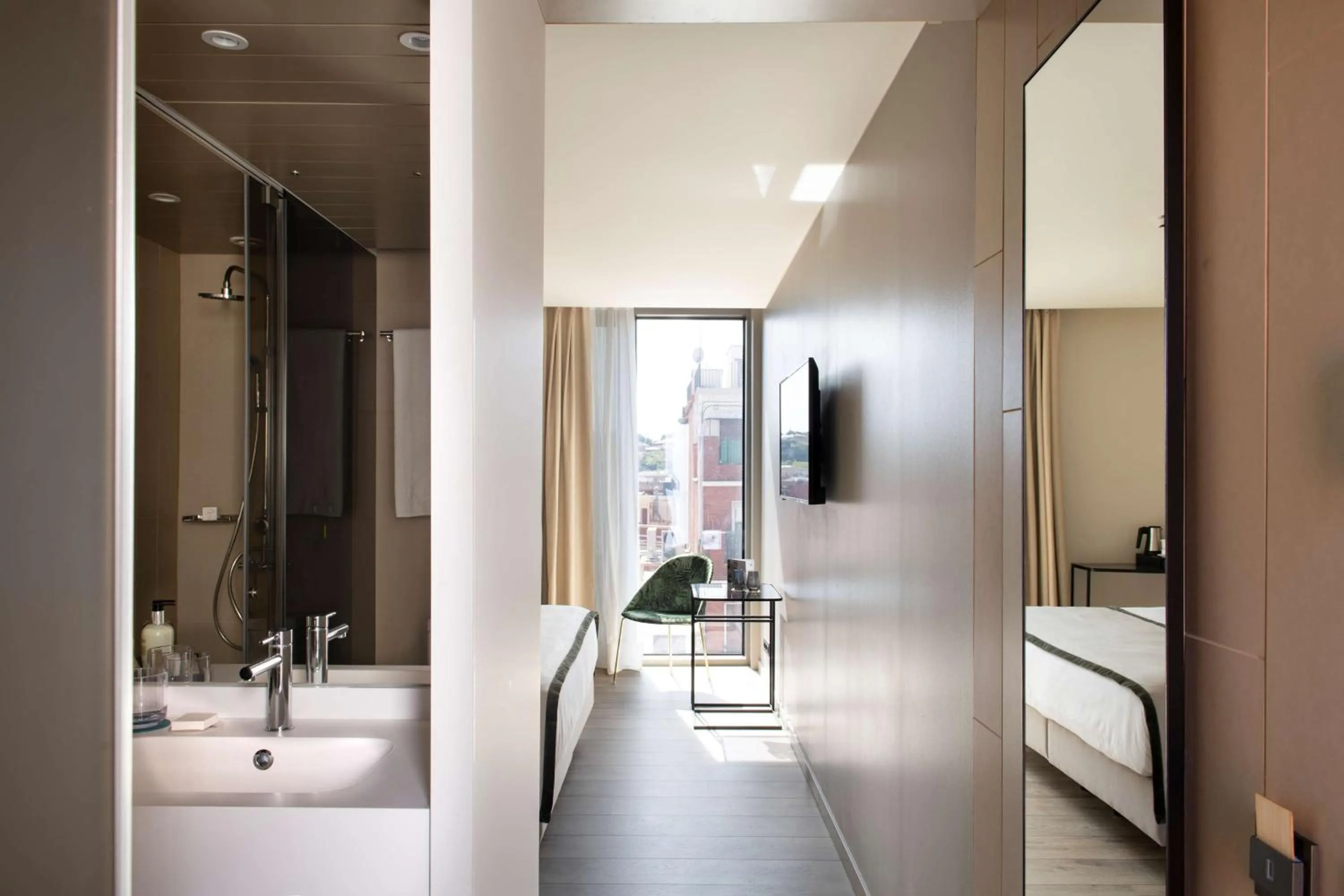 Bathroom in Occidental Barcelona 1929