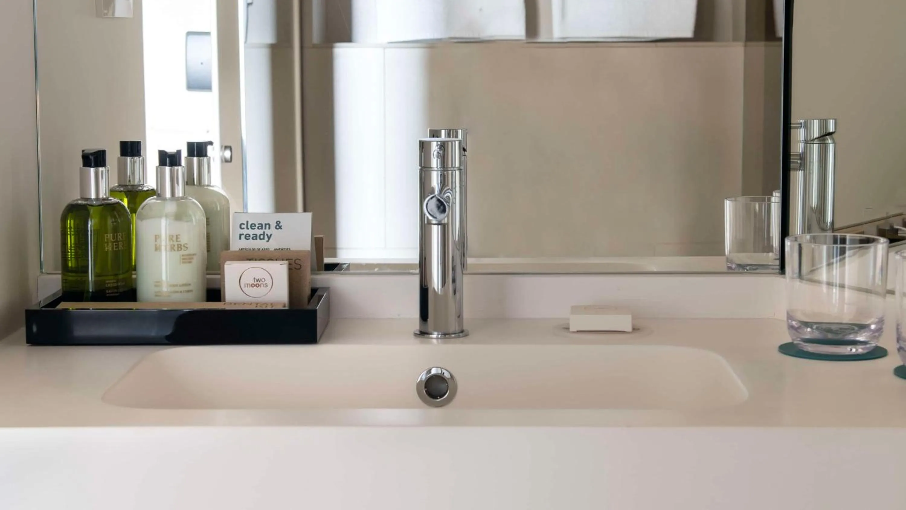 Bathroom in Occidental Barcelona 1929