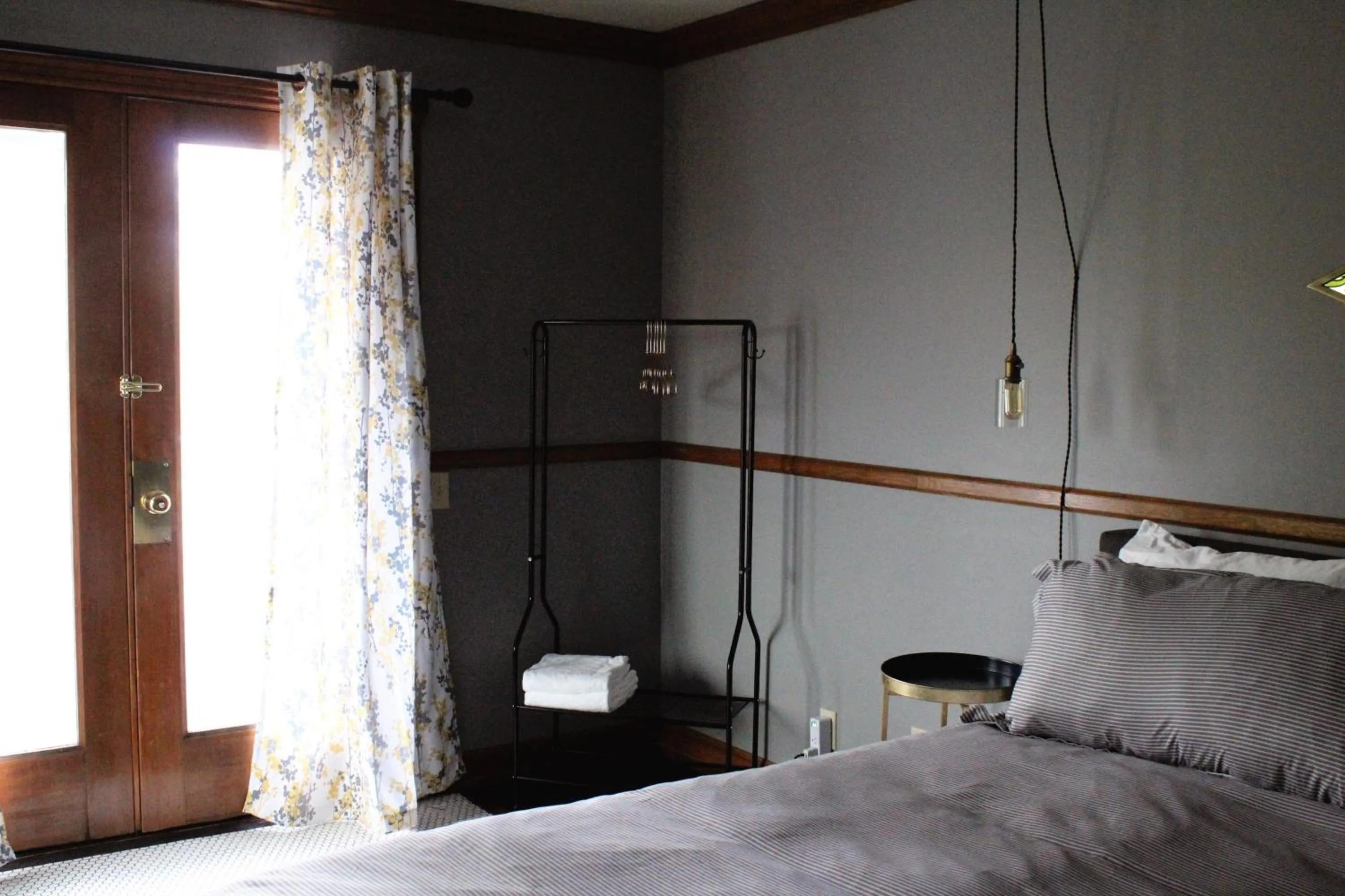 Bed in Shelburne Hotel