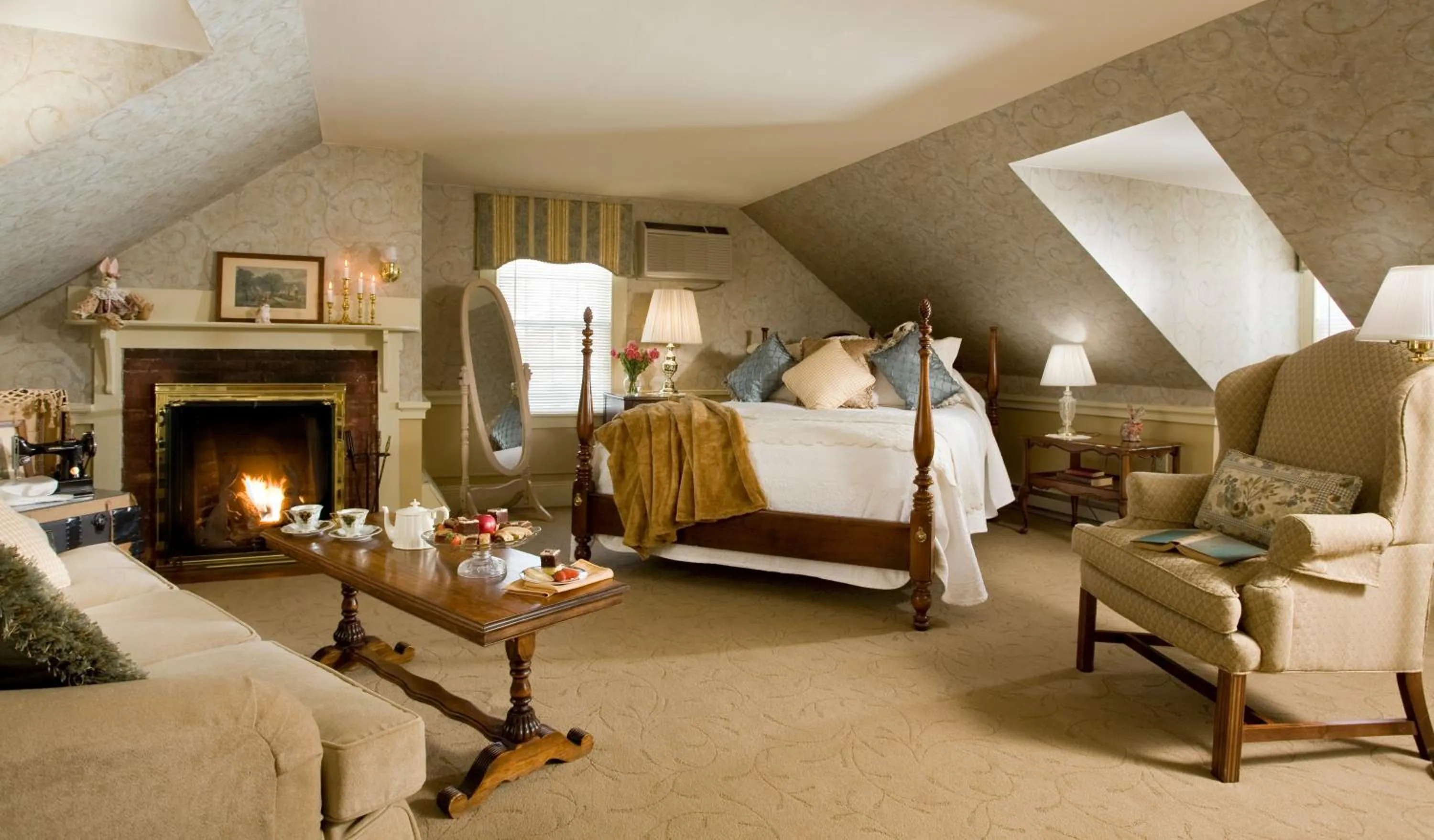 Bedroom in Rabbit Hill Inn