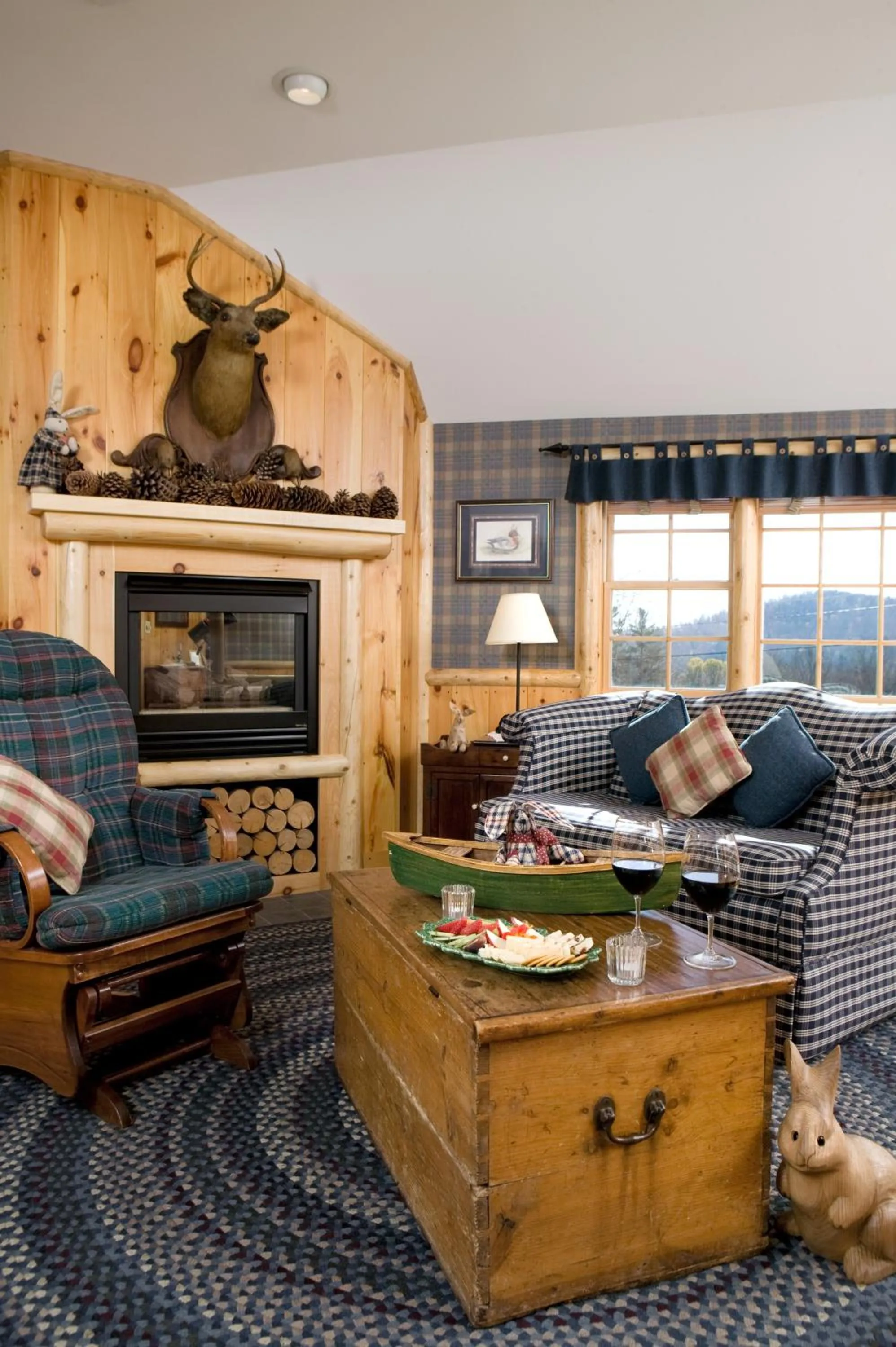 Hot Tub in Rabbit Hill Inn