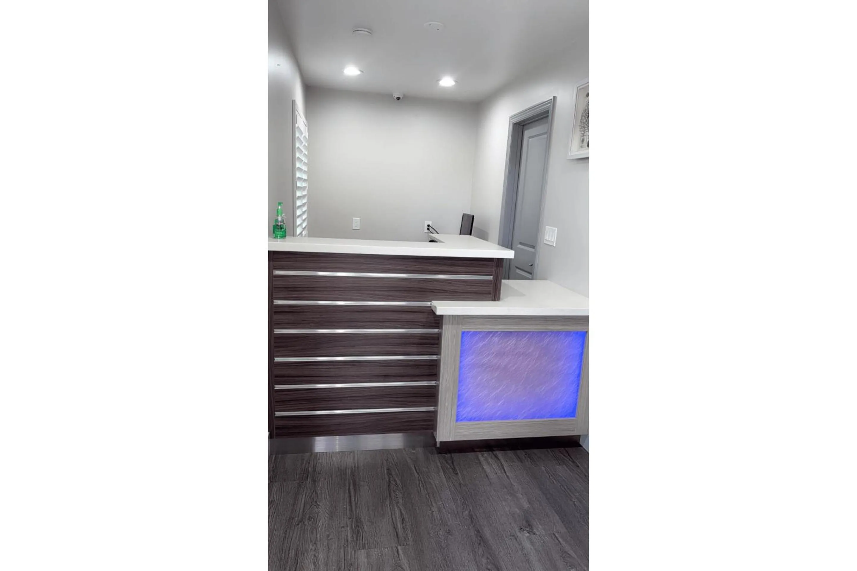 Lobby or reception in 6 Rivers Motel Fortuna near Hwy 101