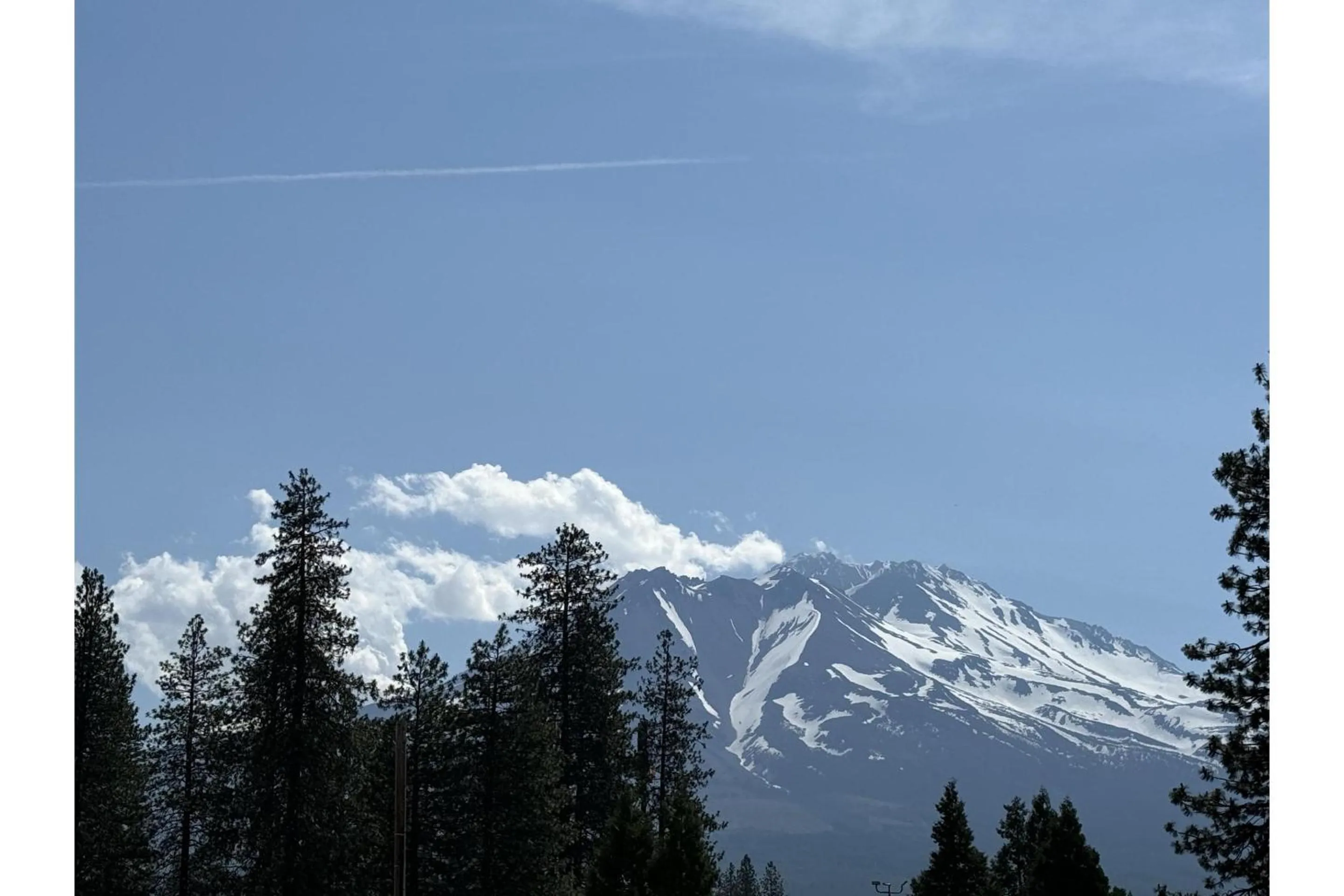 View (from property/room) in 6 Rivers Motel Fortuna near Hwy 101