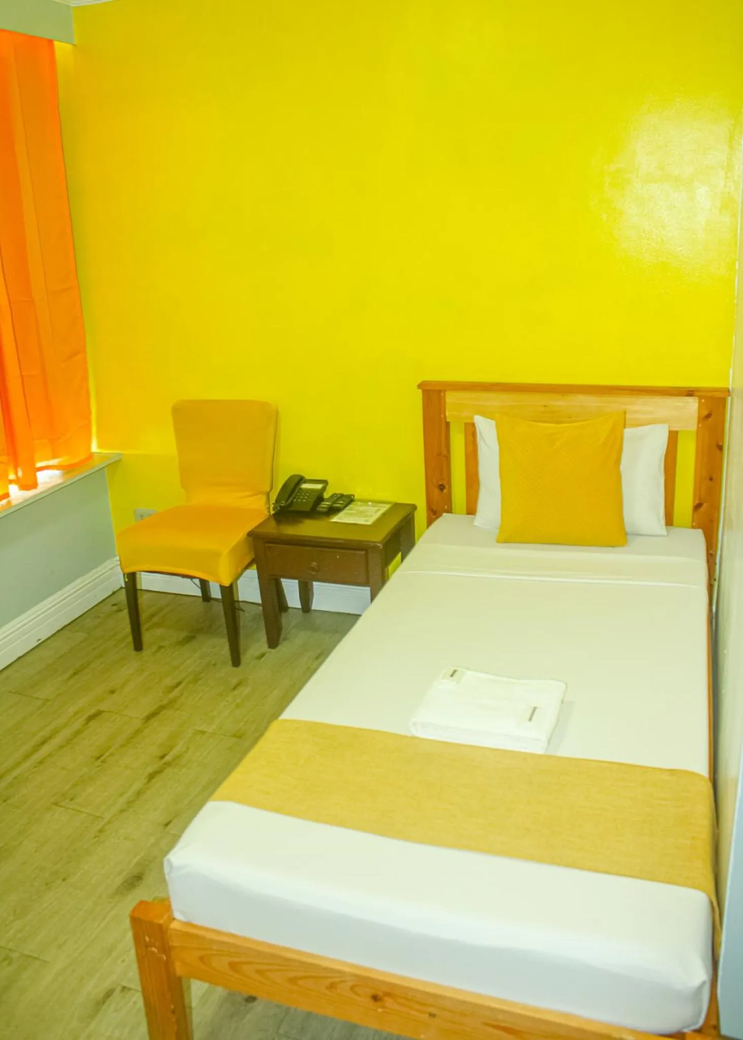 Manila Airport Hotel by Urban Connect