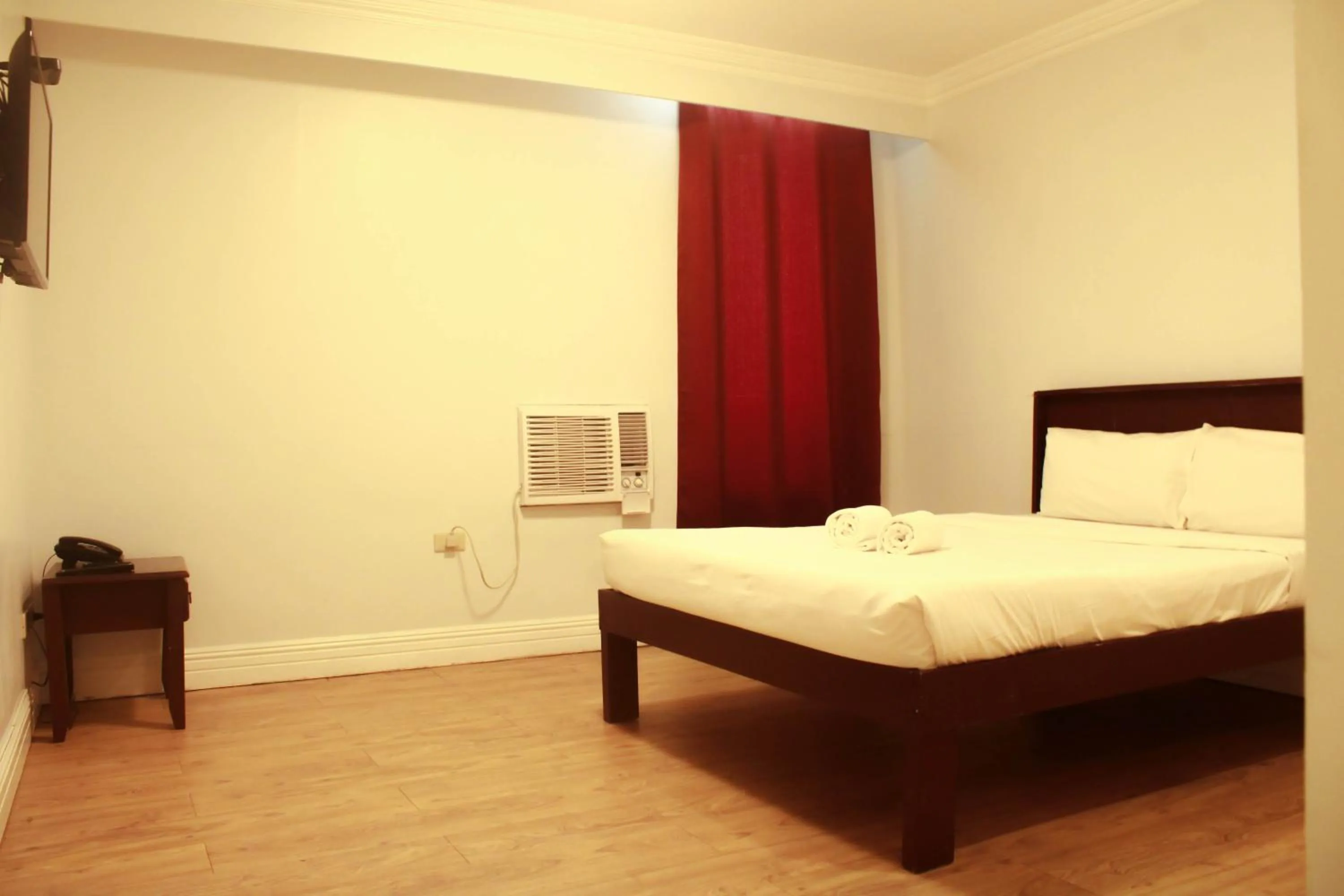 Manila Airport Hotel by Urban Connect