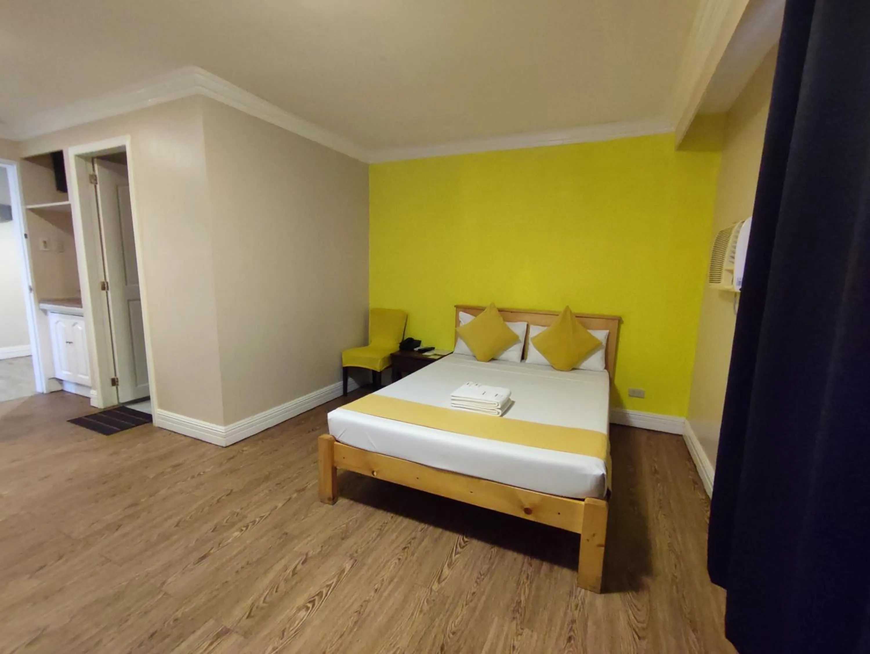 Manila Airport Hotel by Urban Connect