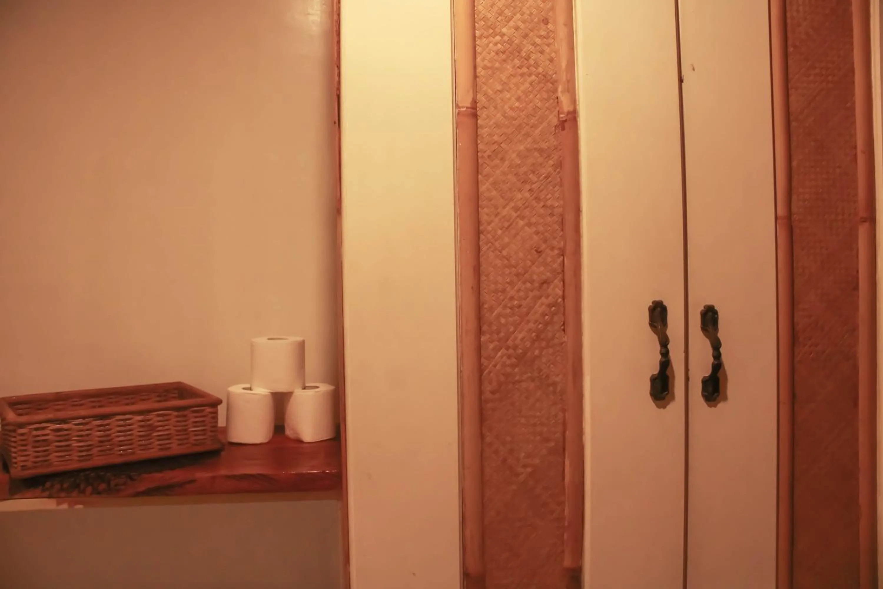 Manila Airport Hotel by Urban Connect