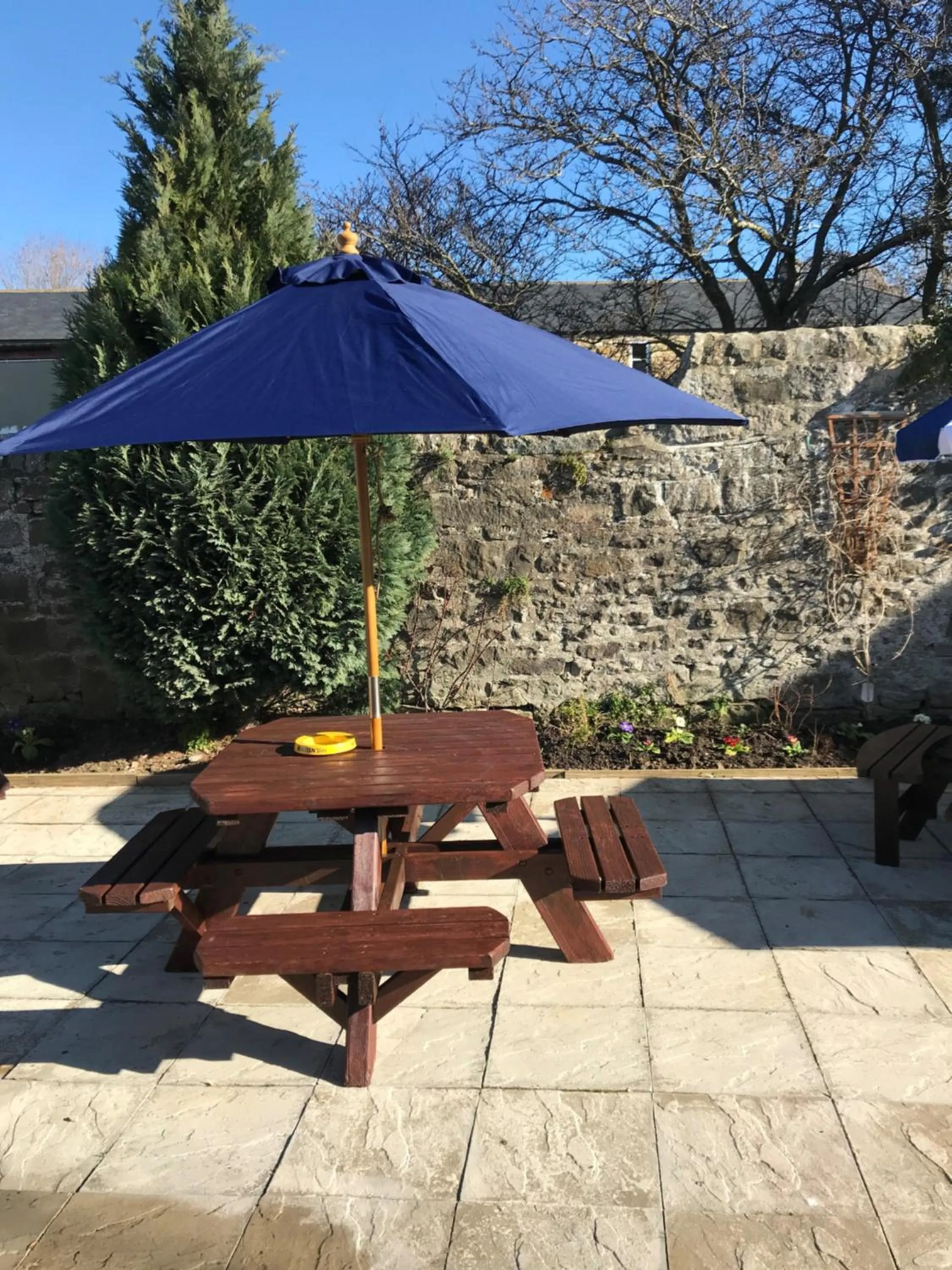 Patio in Coach and Horses