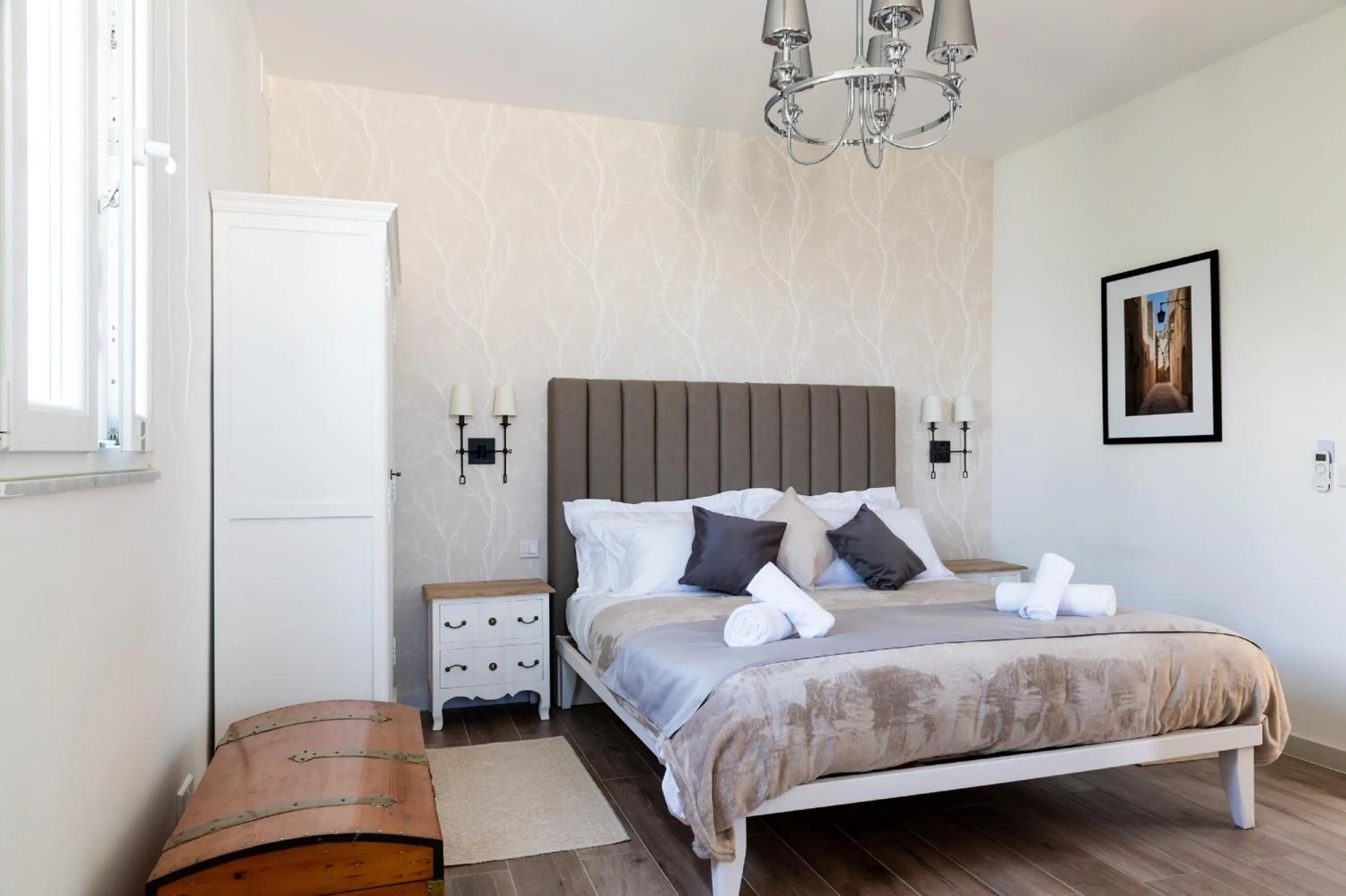 Bedroom, Bed in MYN in Rabat