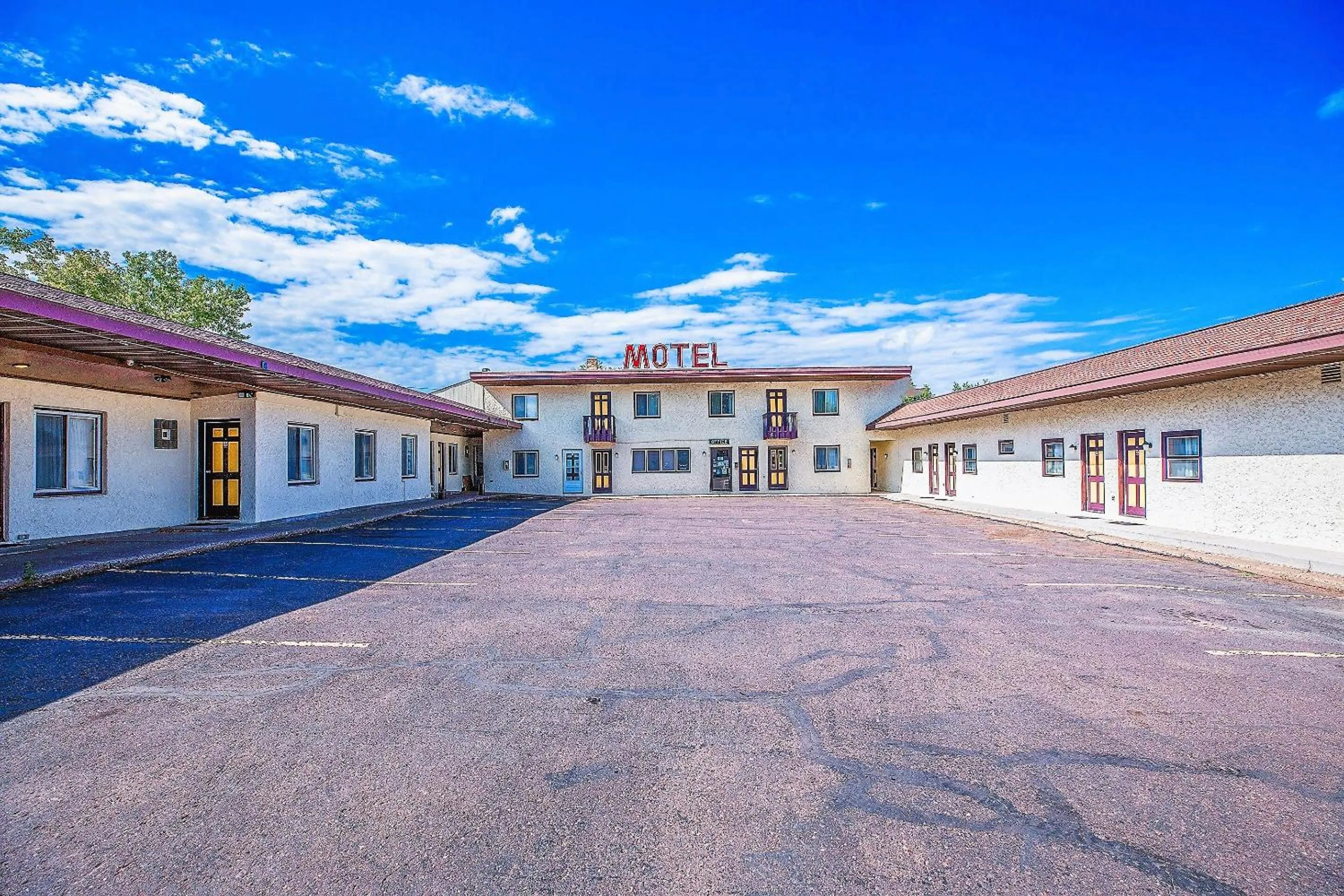 Facade/entrance in Love Hotels Silver Street by OYO at Hurley WI