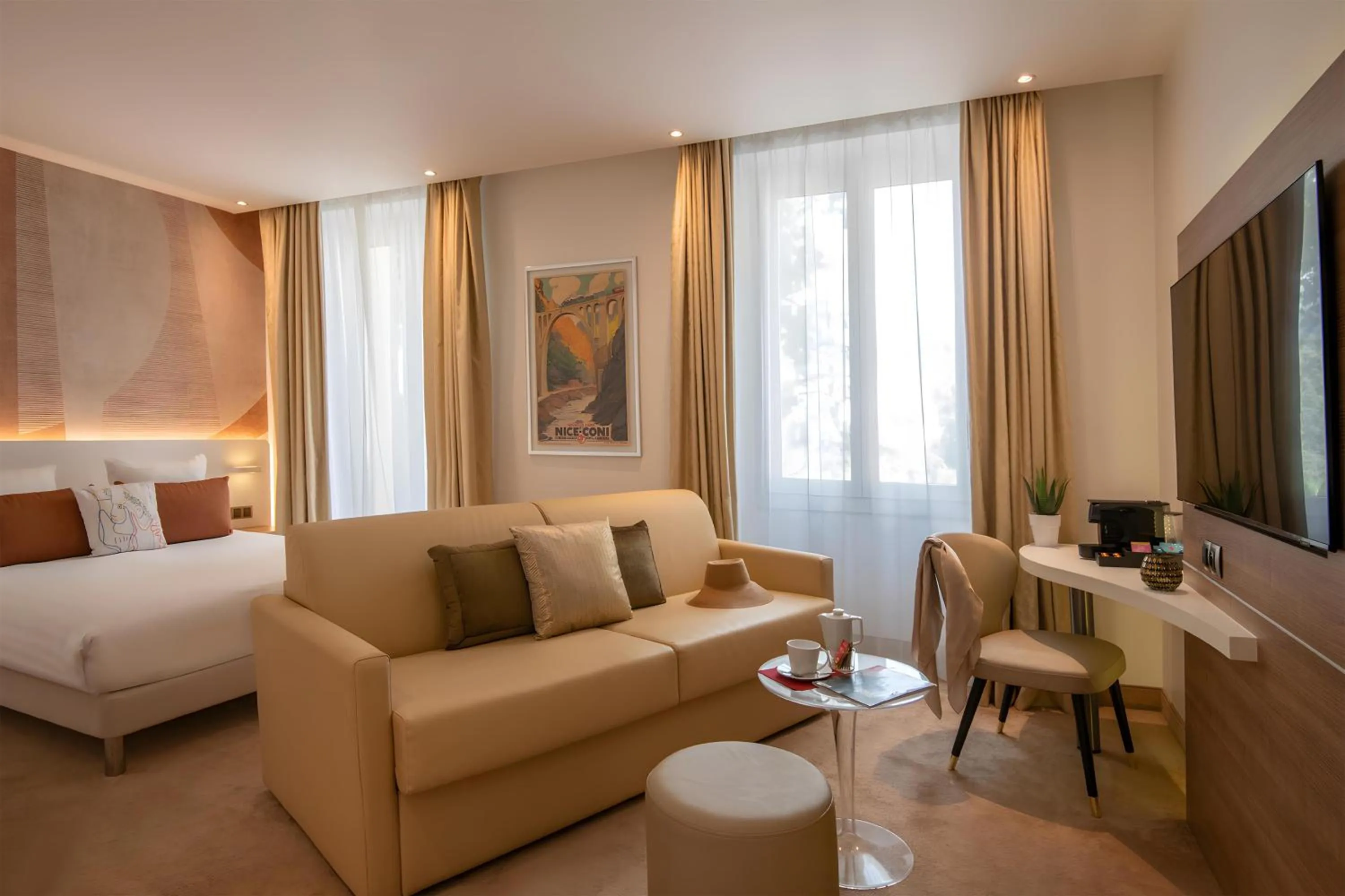 Bedroom, Bed in Best Western Premier Hotel Prince de Galles