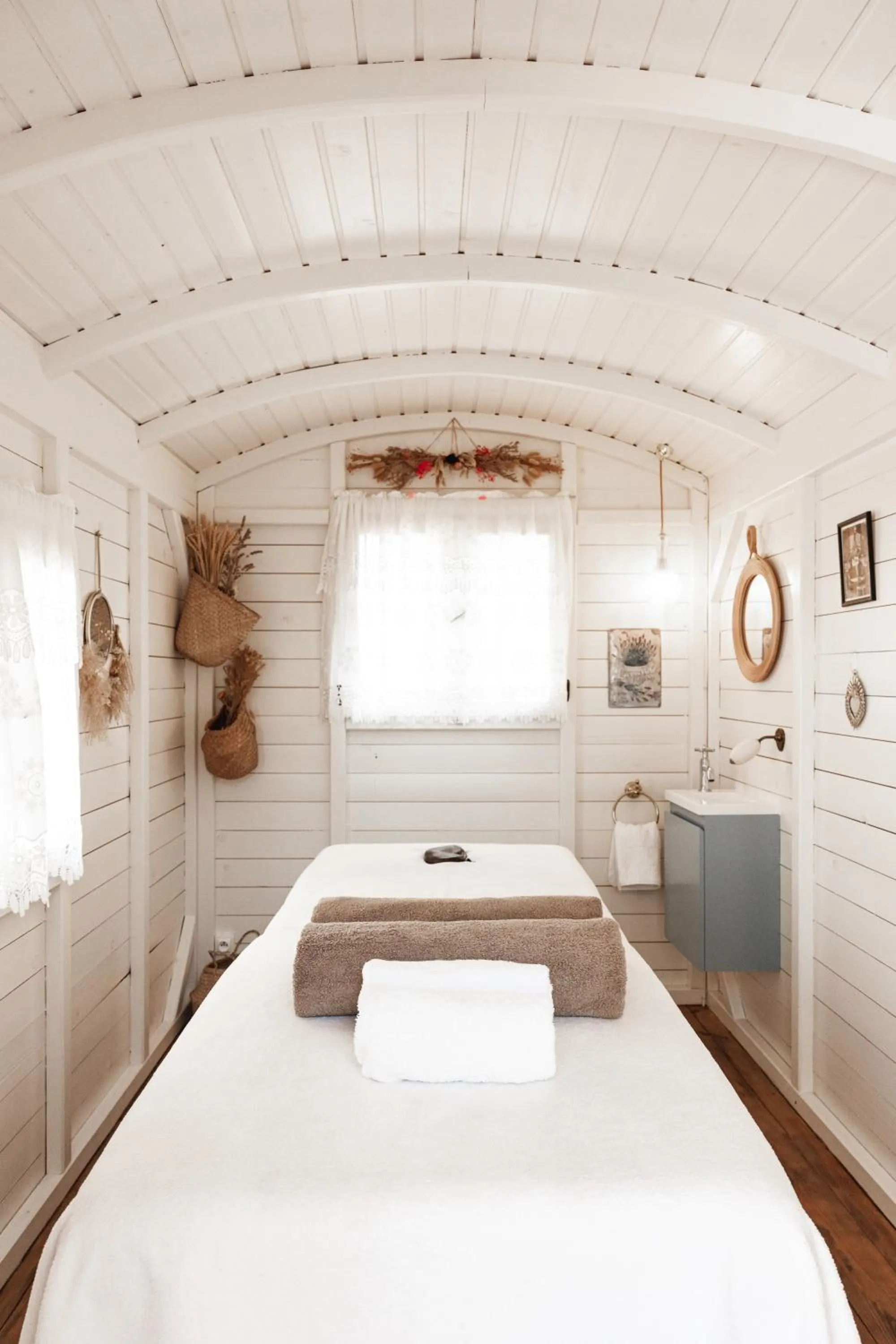 Massage, Bed in Hôtel La Villa Cap d’Antibes