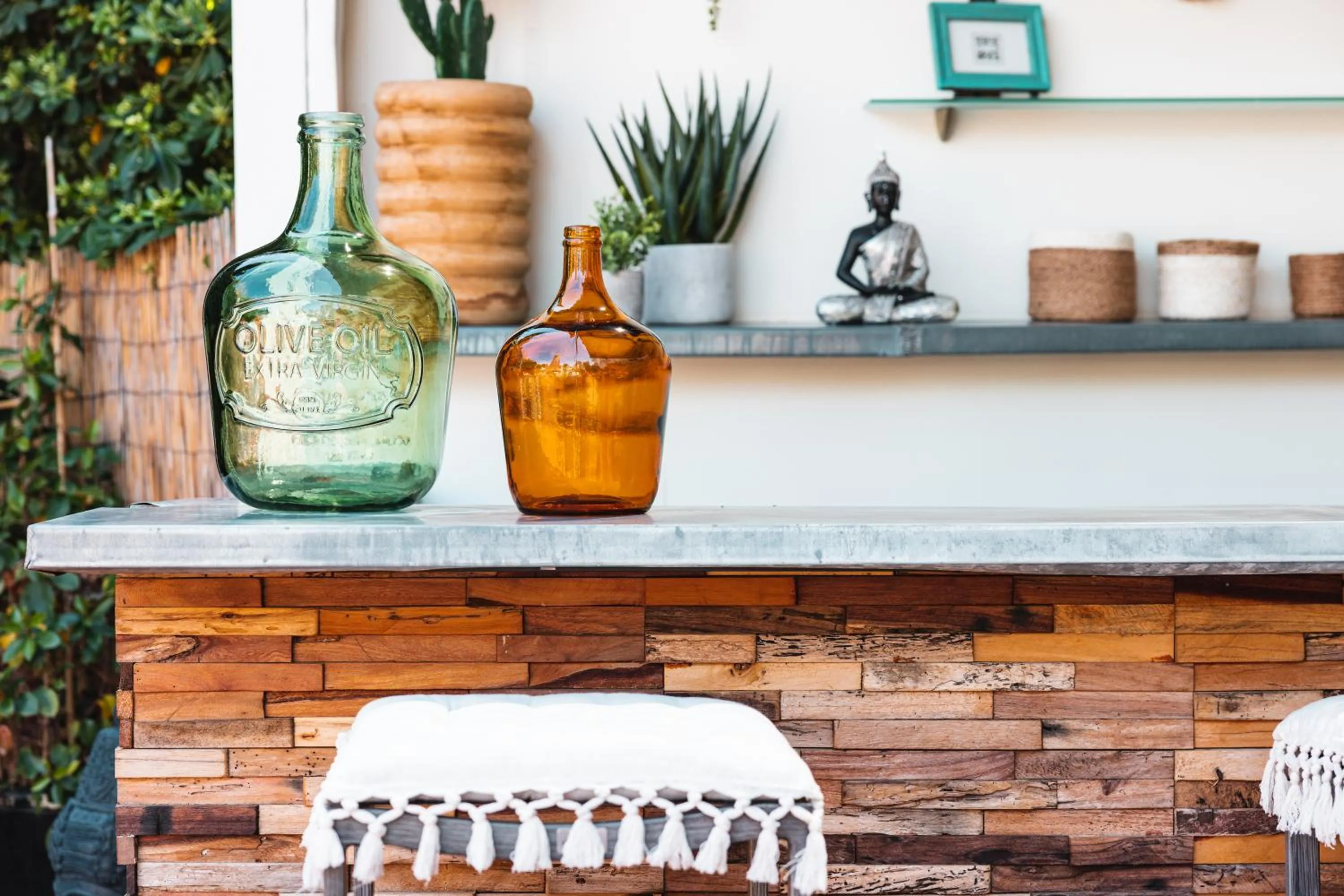 Lounge or bar in Hôtel La Villa Cap d’Antibes