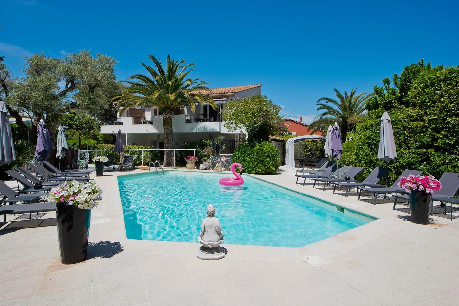 Swimming pool in Hôtel La Villa Cap d’Antibes
