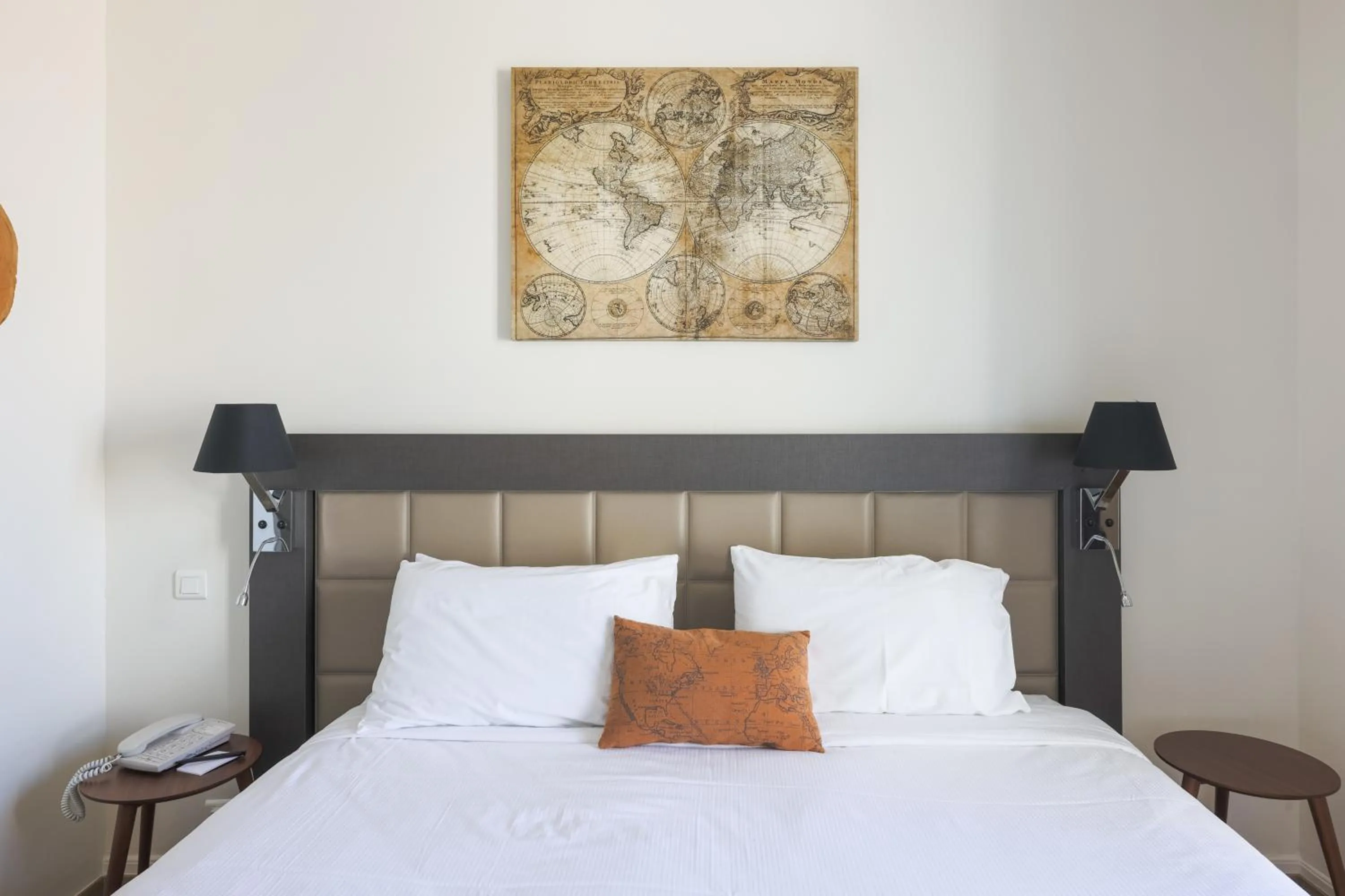 Bedroom, Bed in Hôtel La Villa Cap d’Antibes