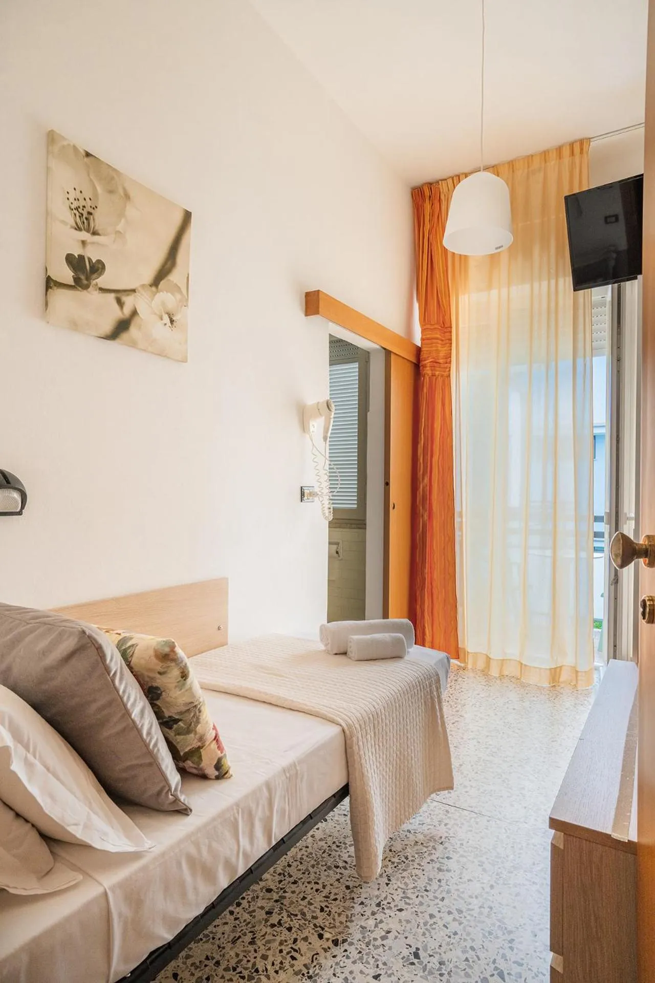 Bedroom in Hotel Sayonara