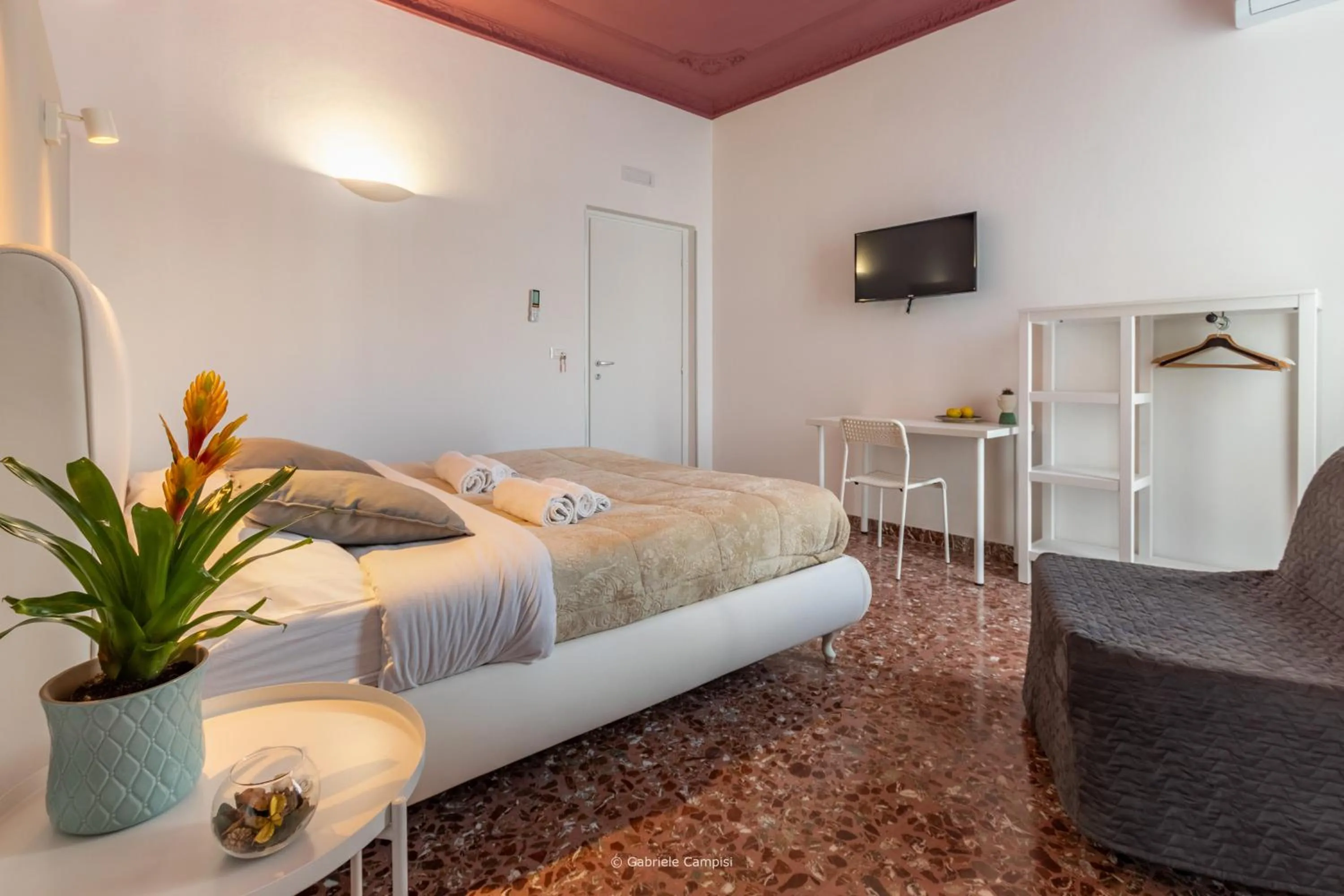 Bedroom in Bella Vista Rooms