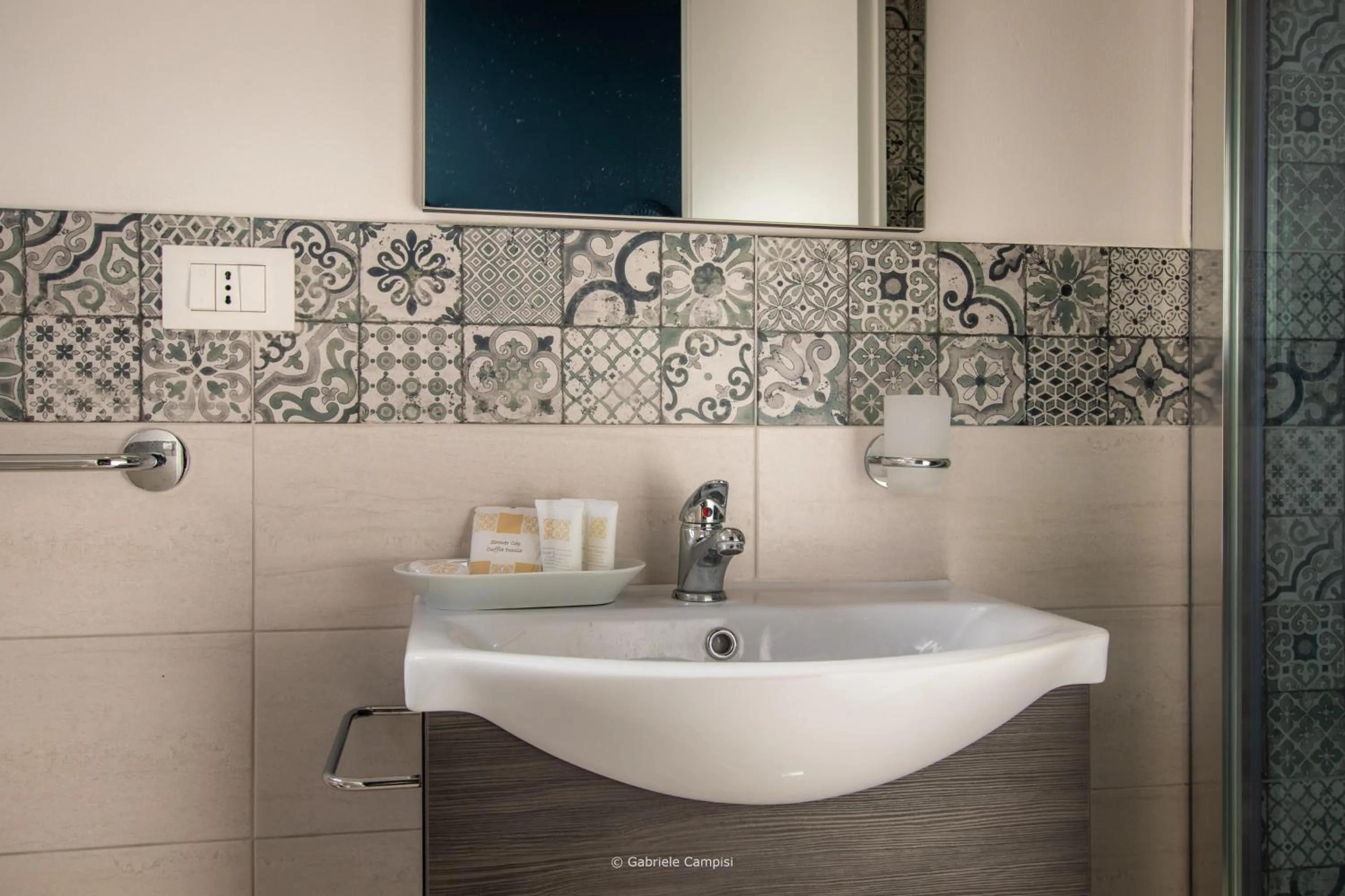 Bathroom in Bella Vista Rooms