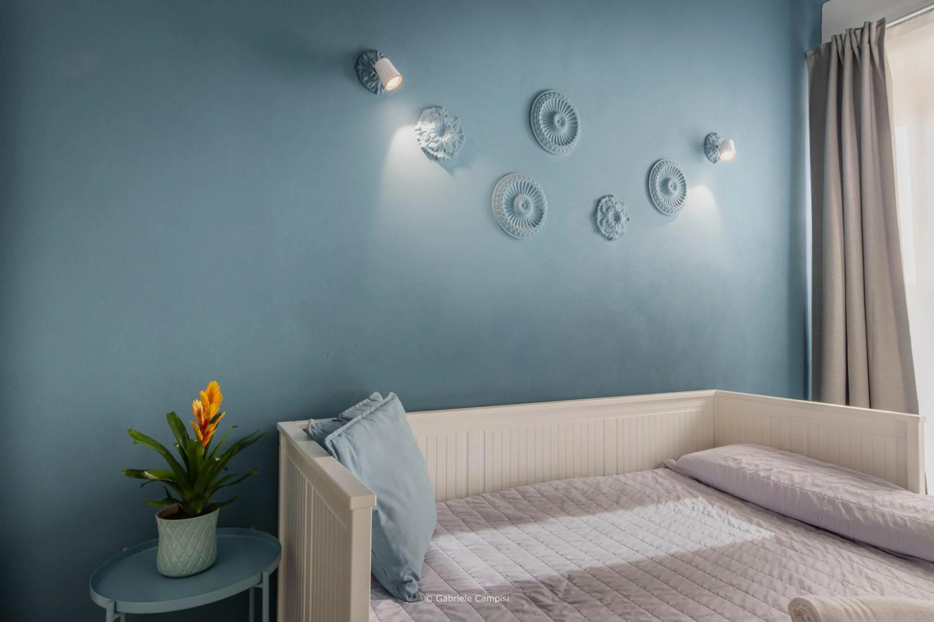 Photo of the whole room in Bella Vista Rooms