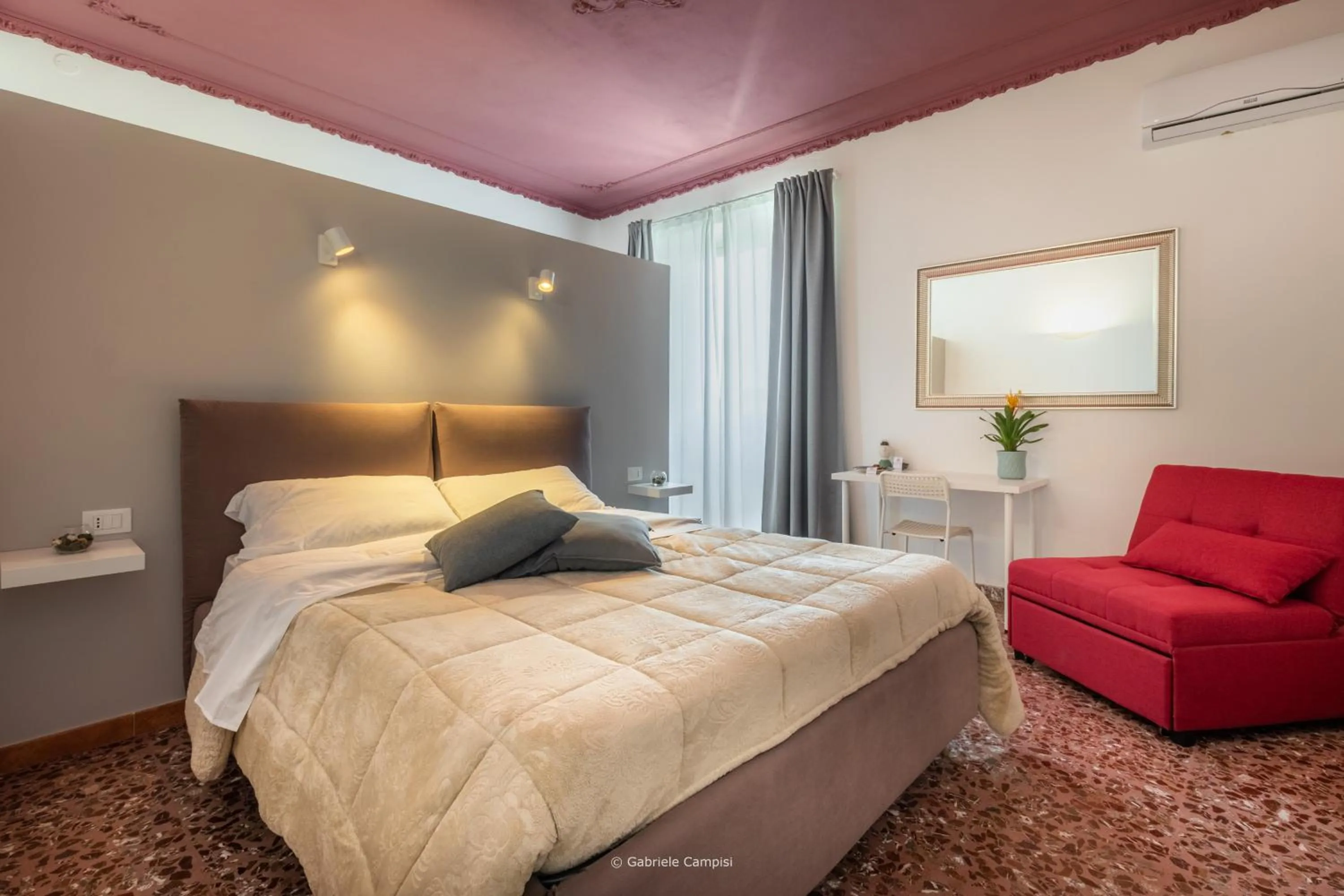 Bedroom in Bella Vista Rooms