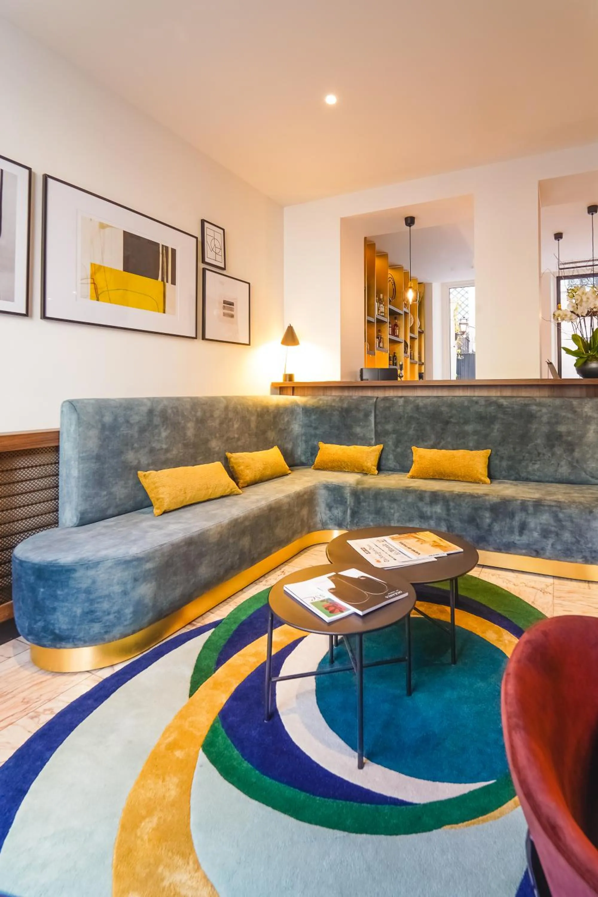 Lounge or bar in Timhotel Invalides Eiffel