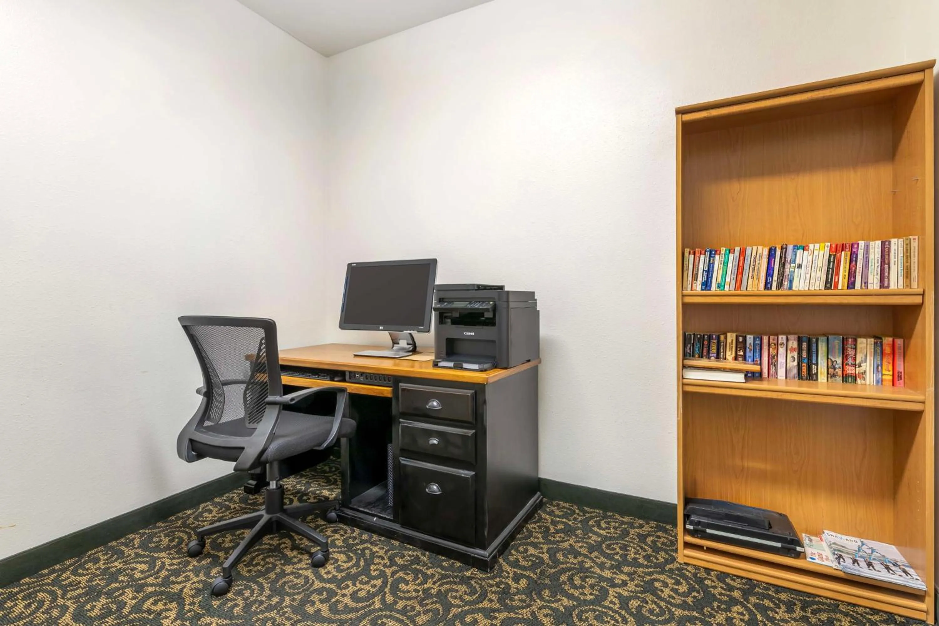 Business facilities in Best Western Wittenberg Inn