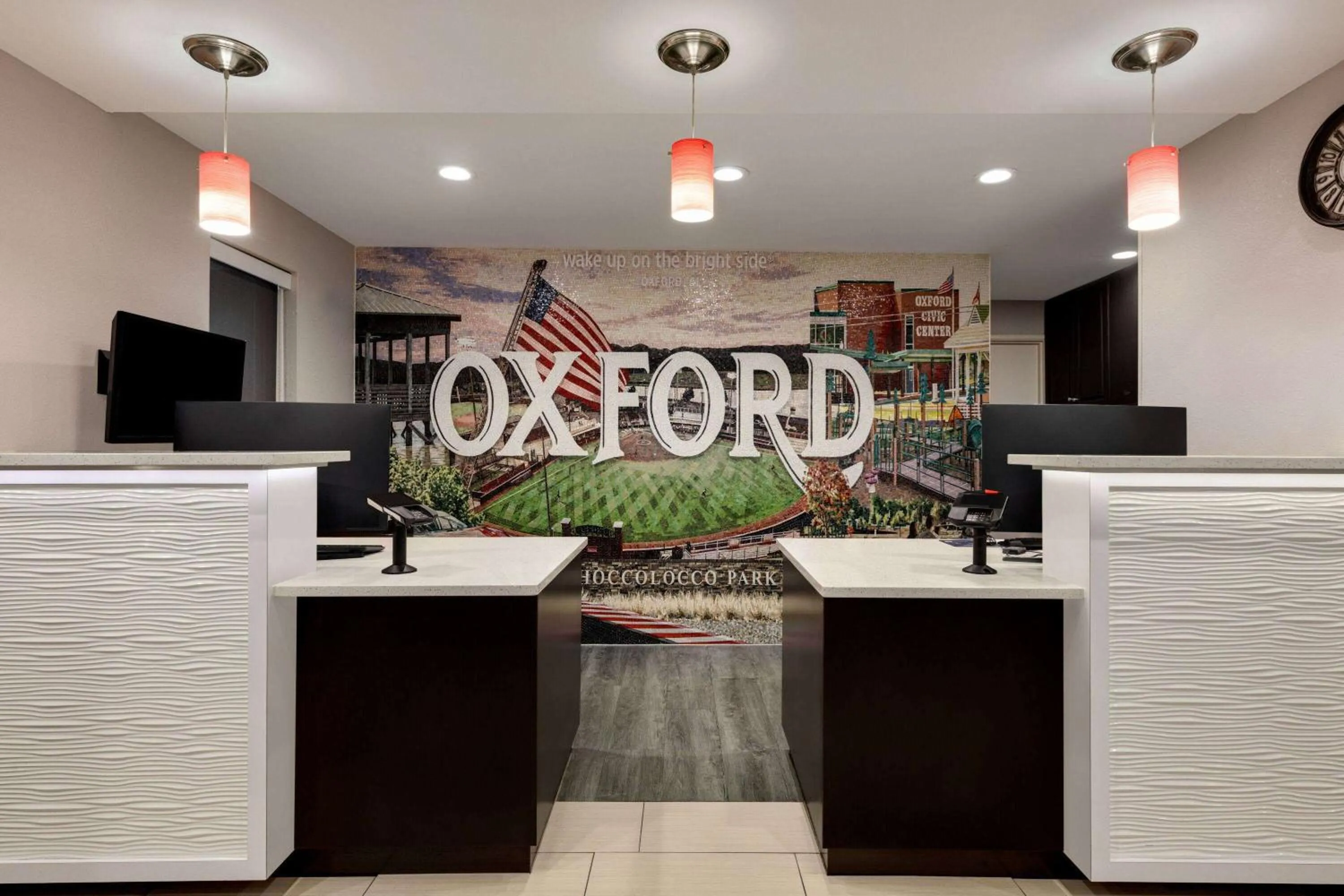 Lobby or reception in La Quinta by Wyndham Oxford - Anniston