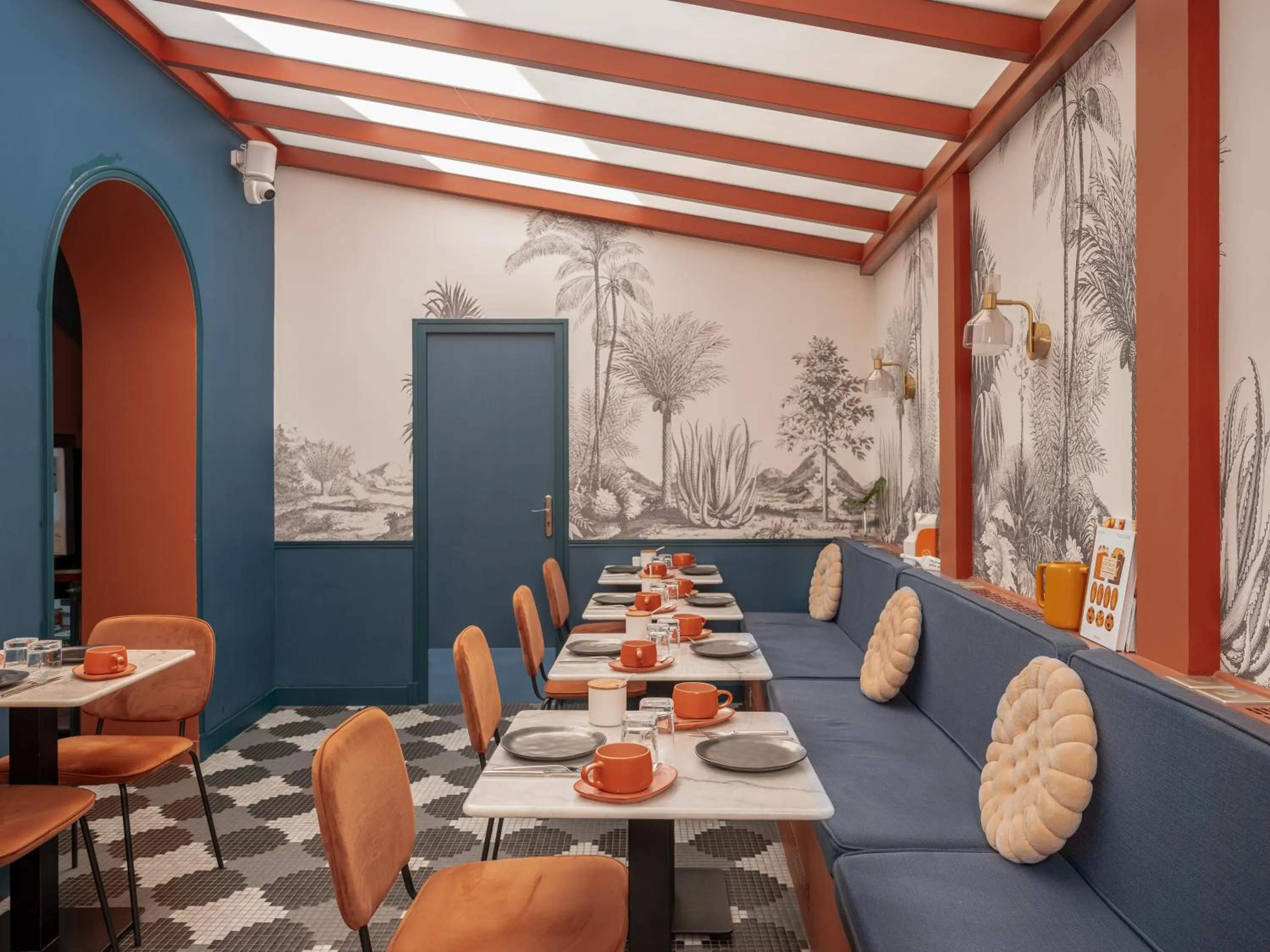 Breakfast in Hôtel Biskui