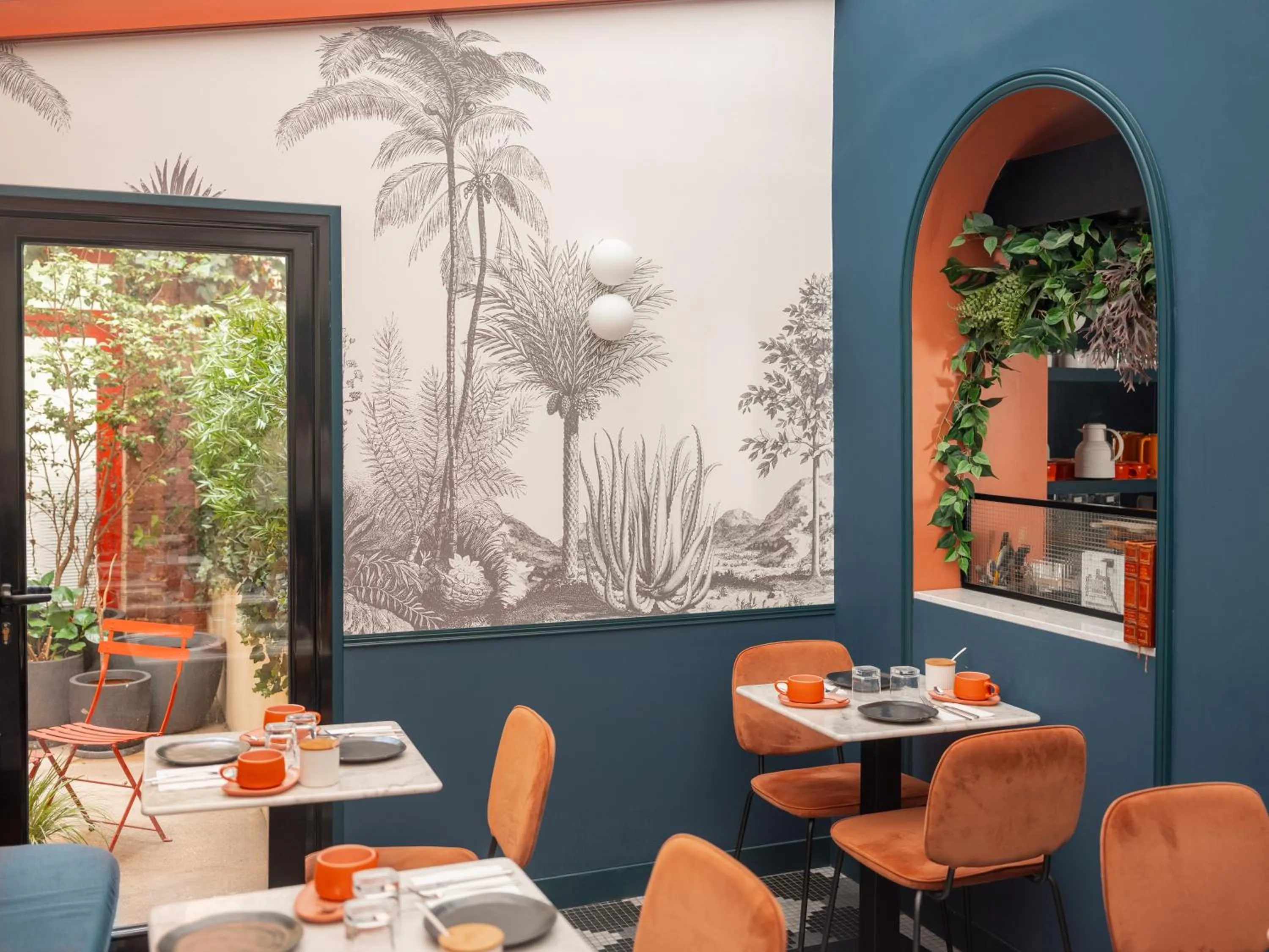 Breakfast in Hôtel Biskui