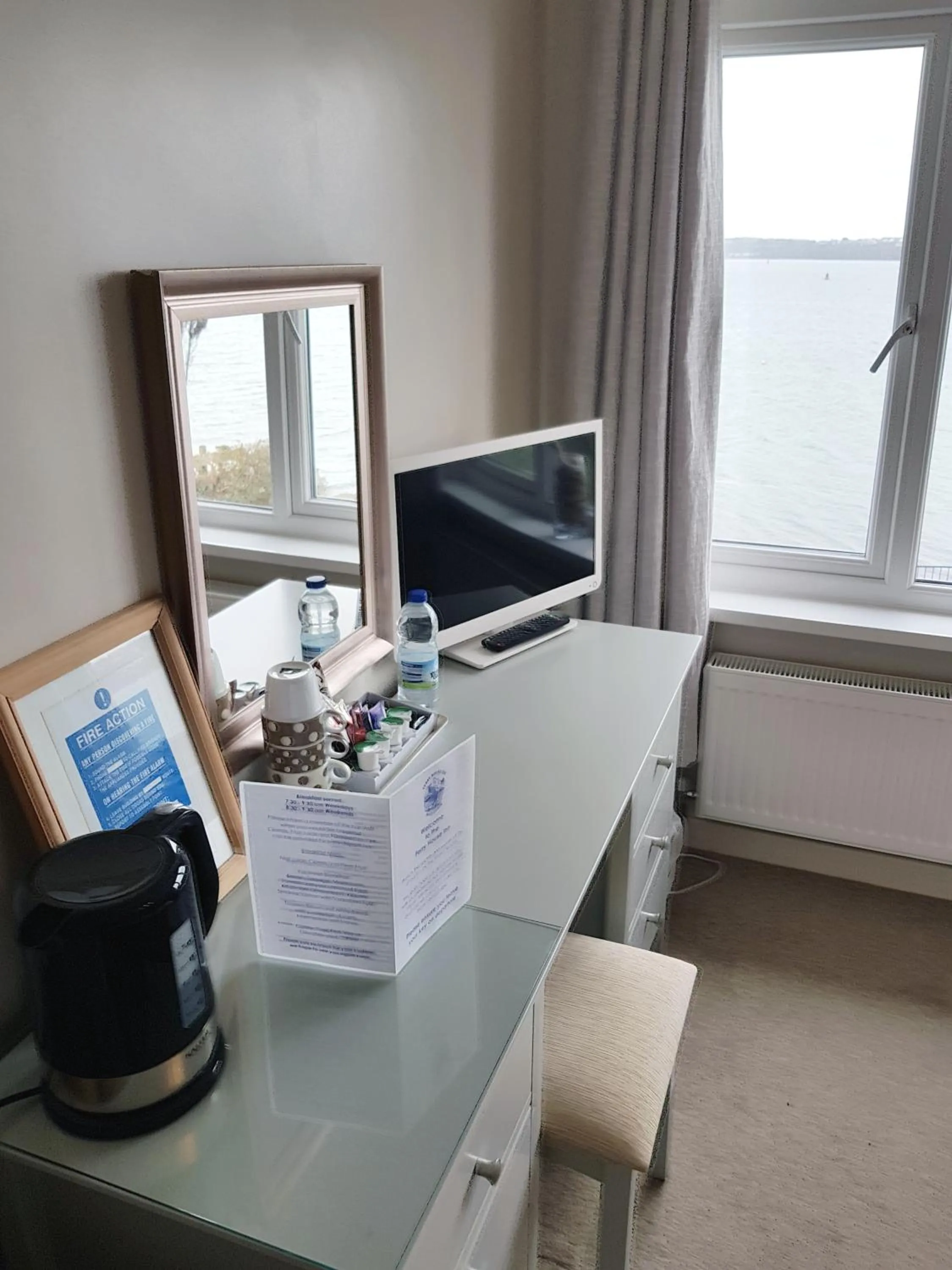 Bedroom in Ferry House Inn