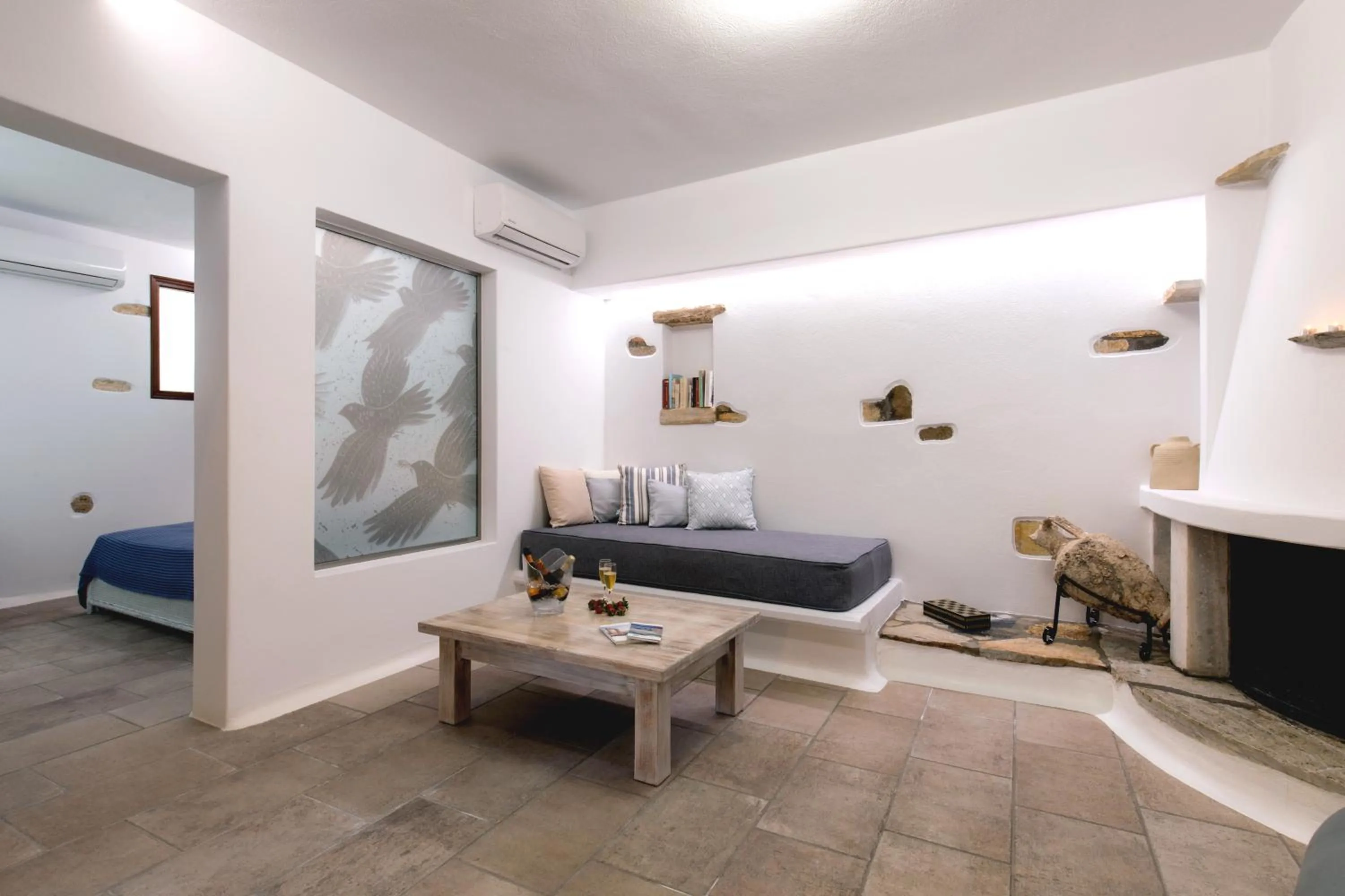 Spring in Arco Naxos Luxury Apartments