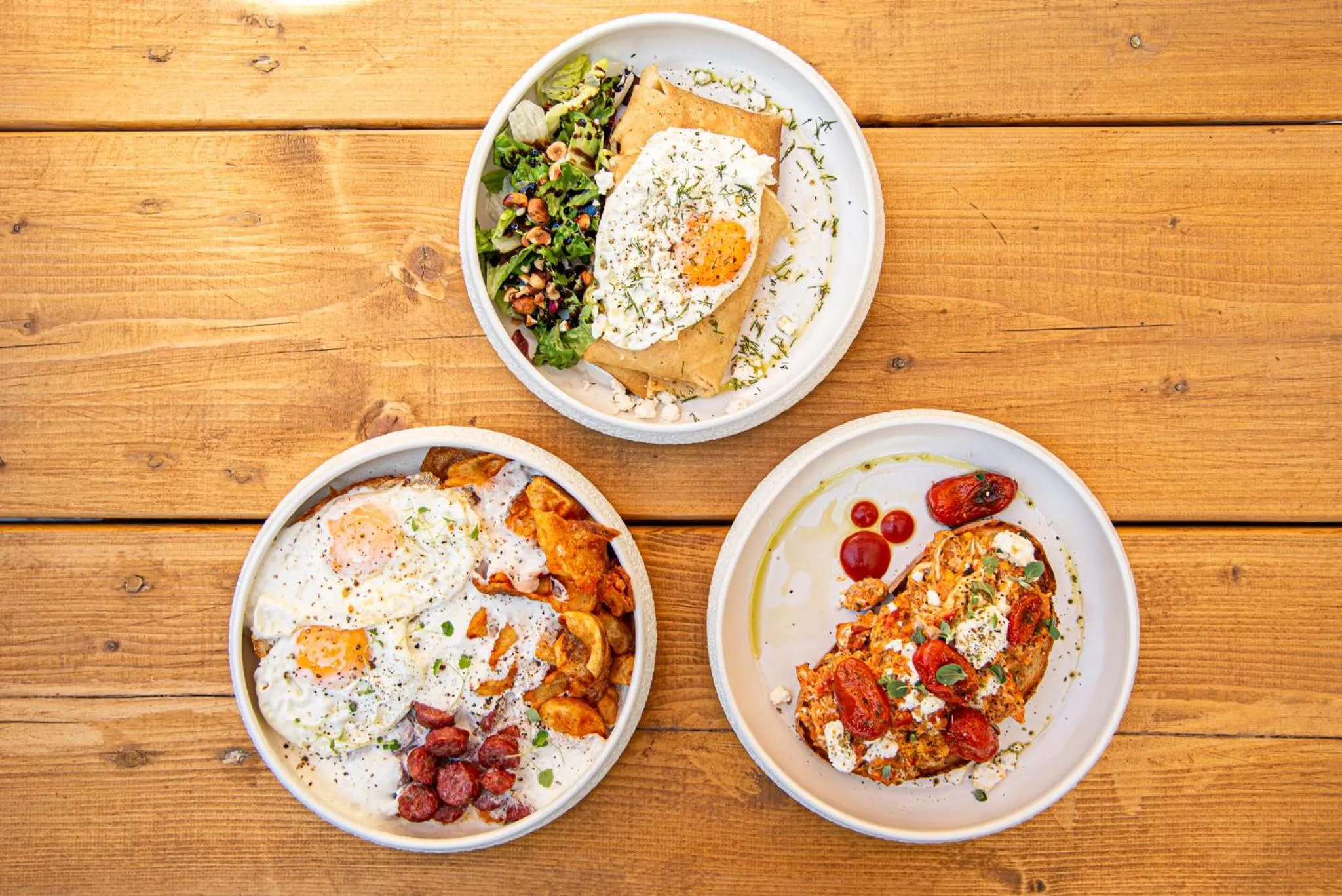 Restaurant/places to eat in Arco Naxos Luxury Apartments