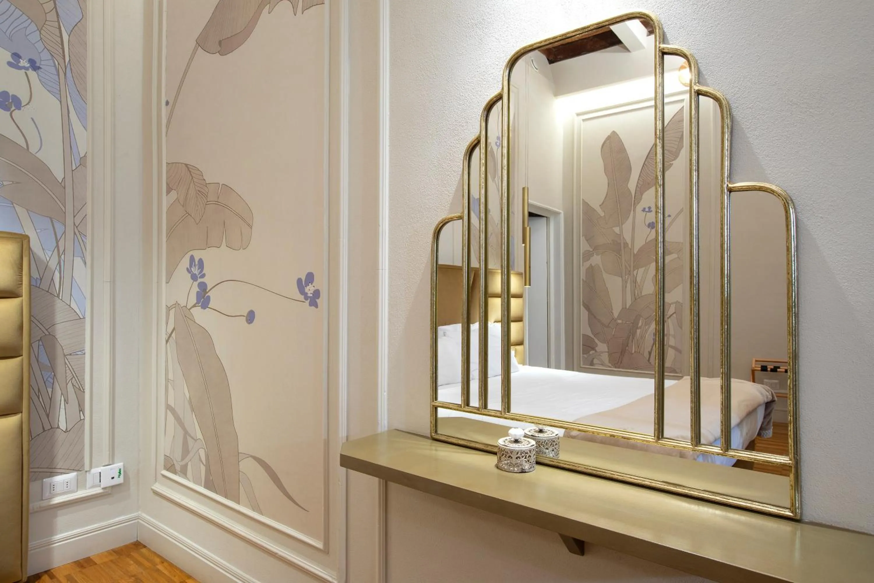 Decorative detail in Ricasoli Garden Relais