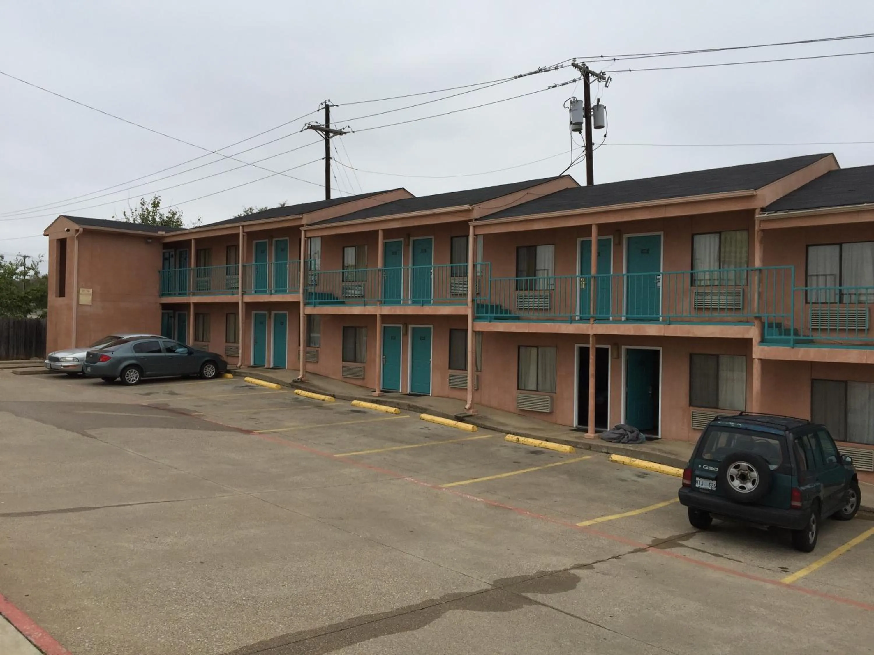 Crown Inn Grand Prairie