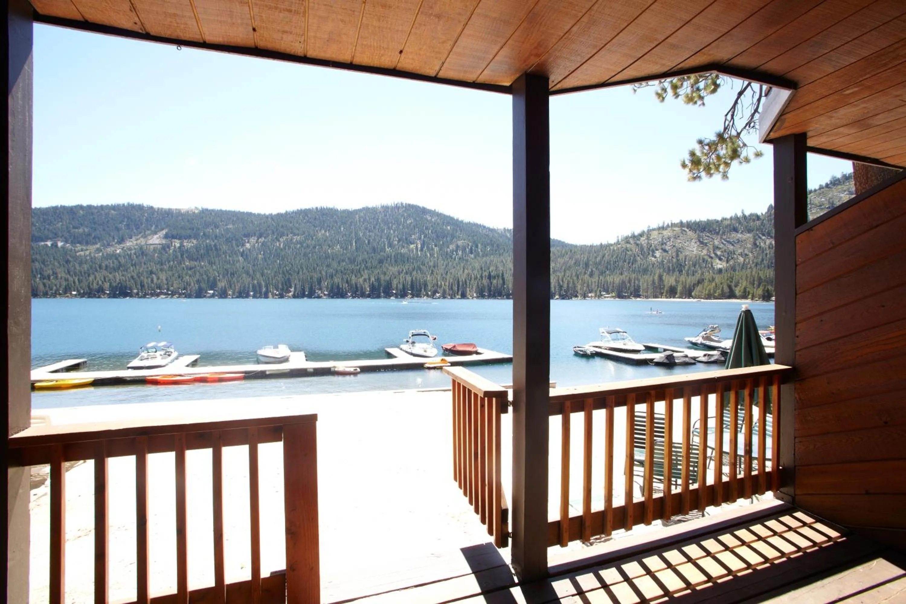 BBQ facilities, Balcony/Terrace in Donner Lake Village