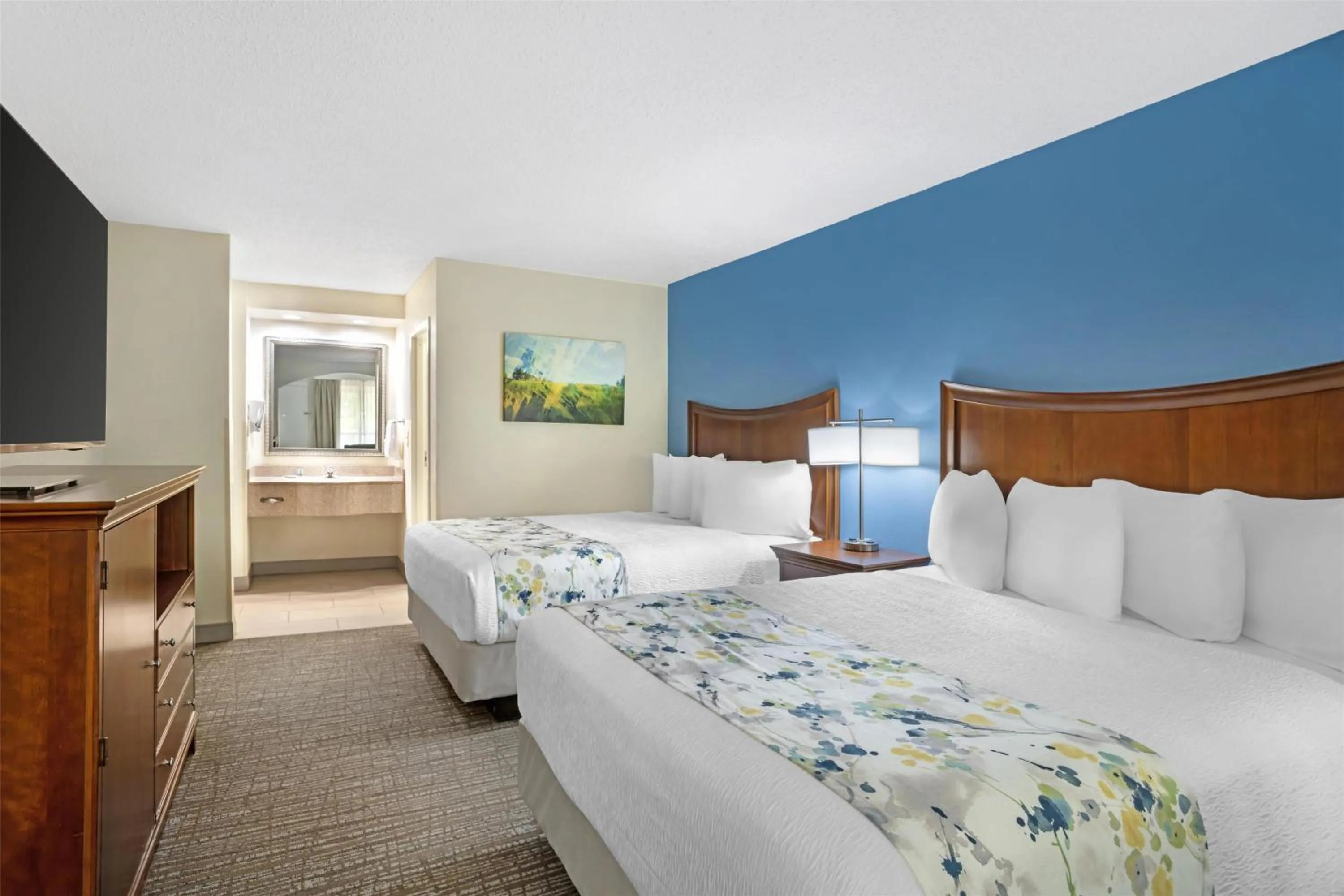 Bedroom, Bed in Best Western Inn & Suites Monroe