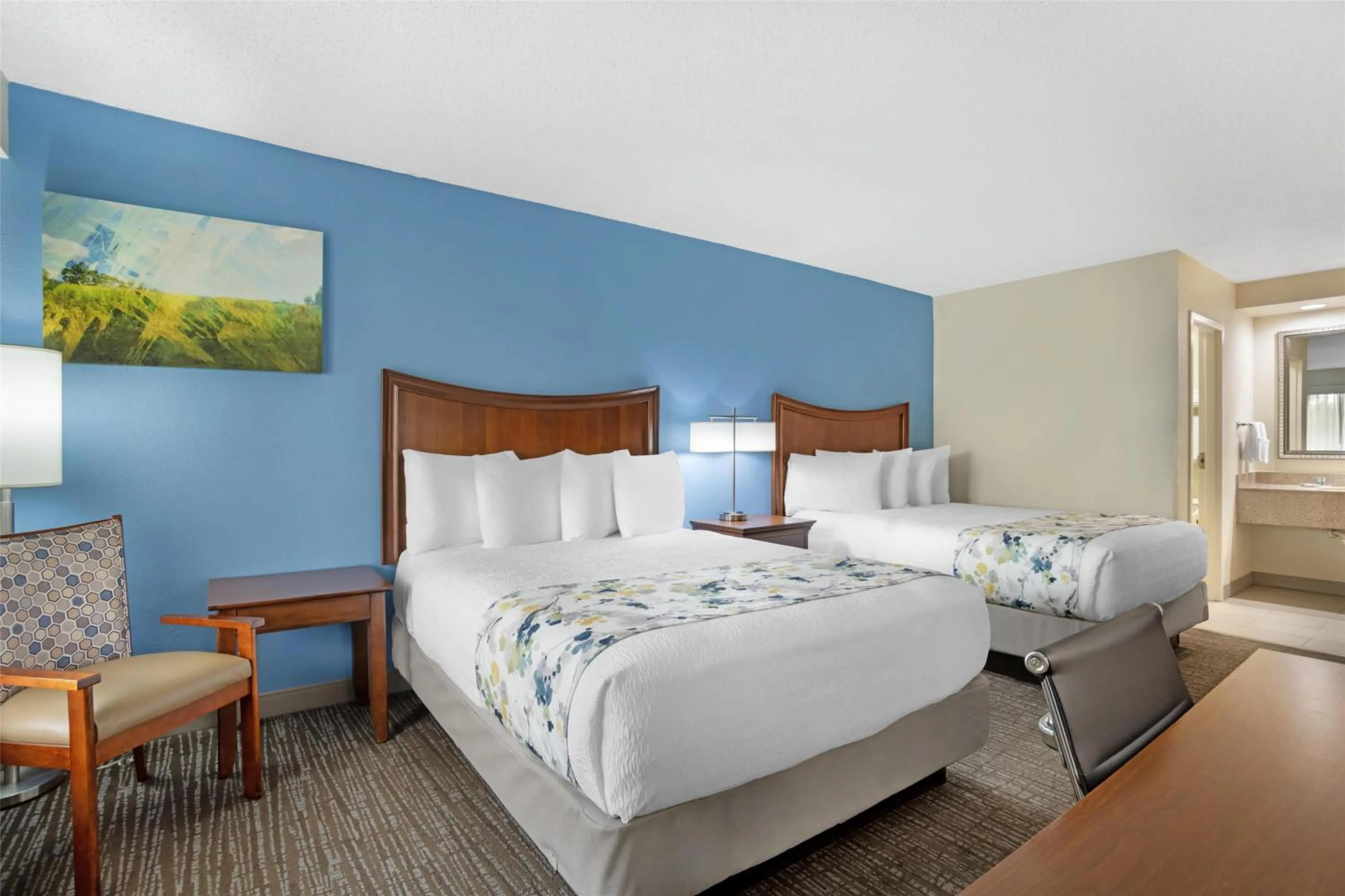 Bedroom, Bed in Best Western Inn & Suites Monroe