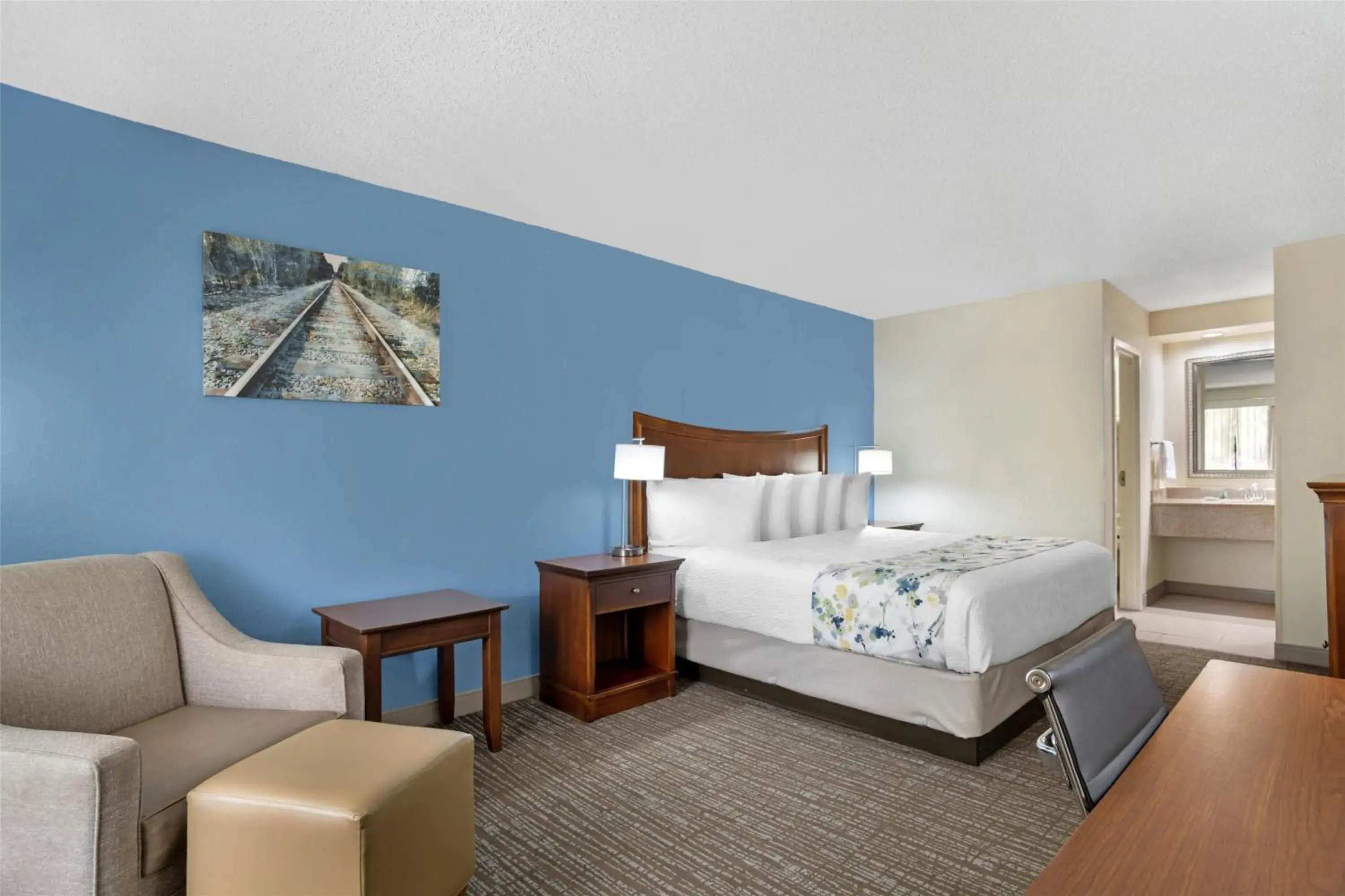 King Room - Smoking in Best Western Inn & Suites Monroe King Room - Smoking in Best Western Inn & Suites Monroe